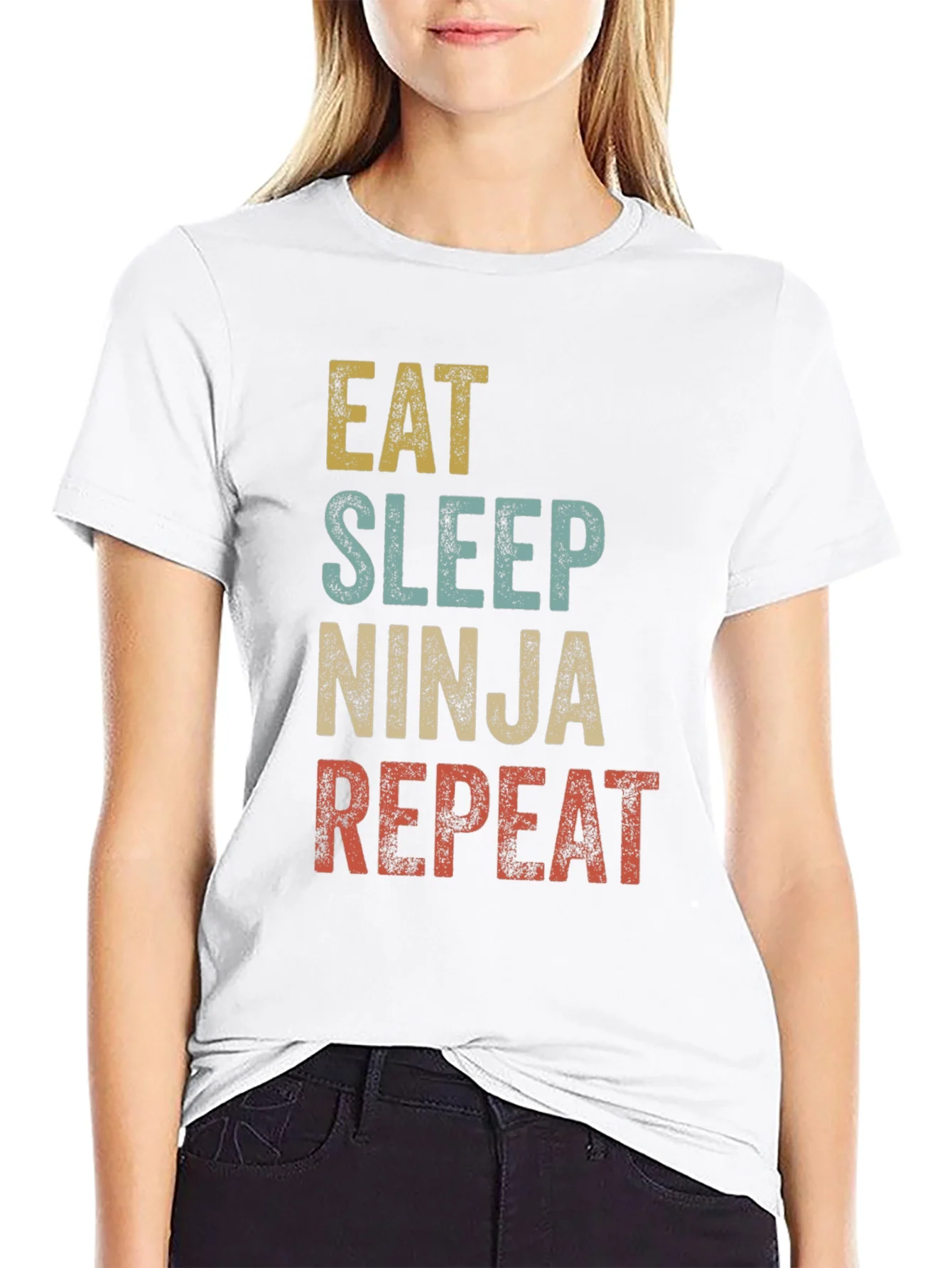 Camiseta Ninja: Come Duerme Lucha Repite