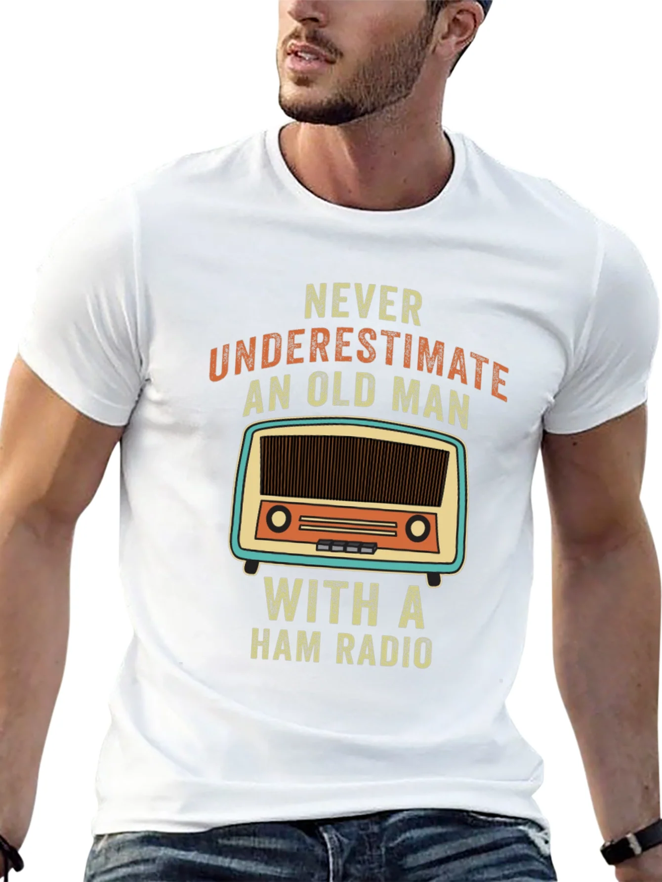 Camiseta Negra Hombre Radioaficionado - Nunca Subestimes