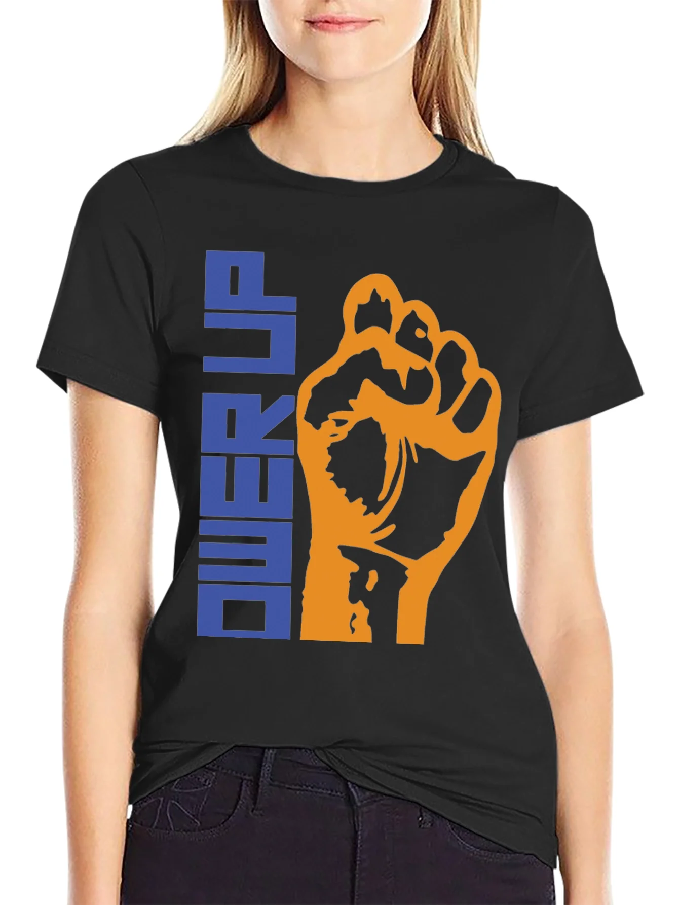 Camiseta Negra Power Up con Dise?o de Pu?o Alzado