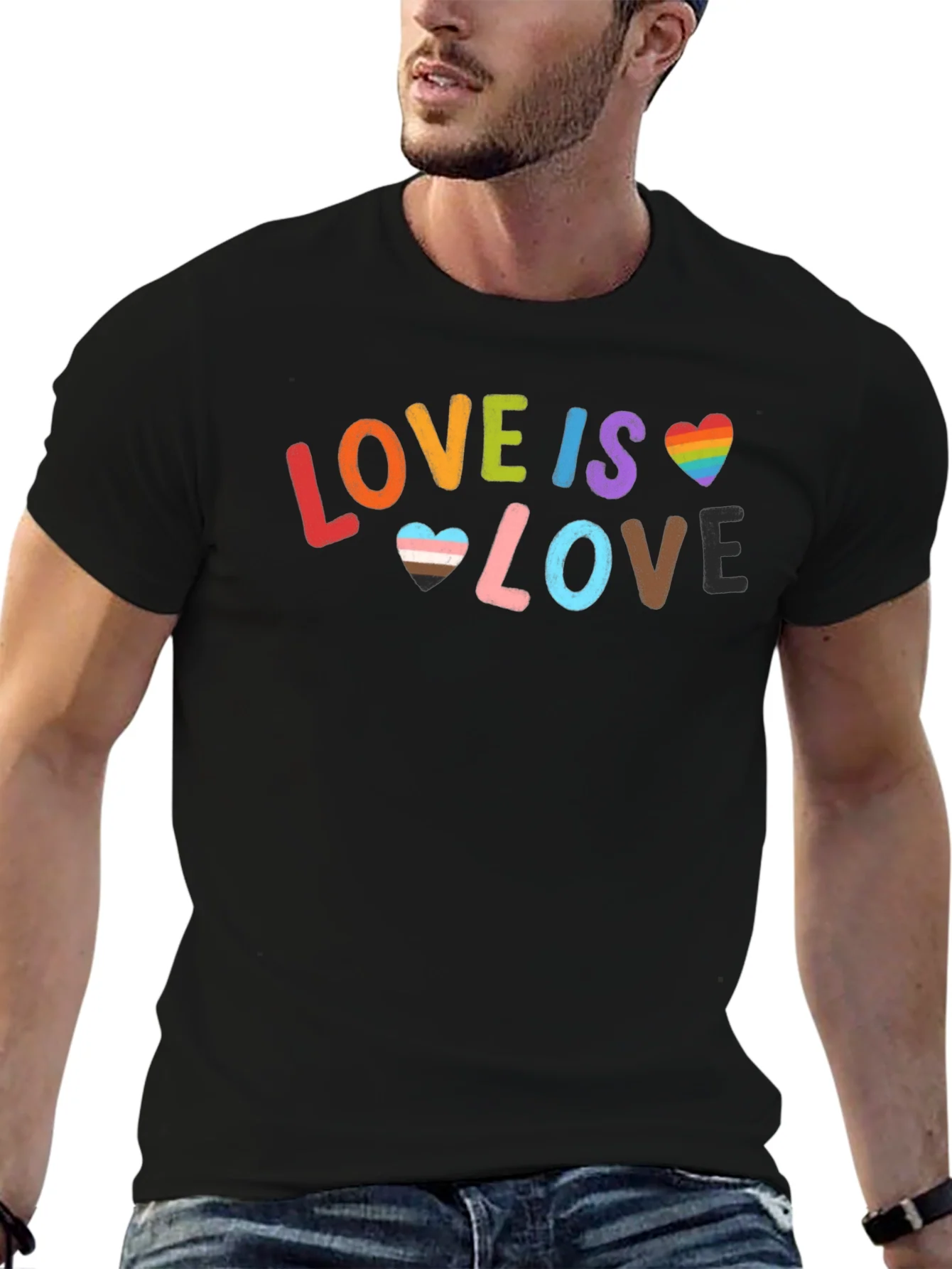 Camiseta Negra Love is Love para Orgullo LGBT