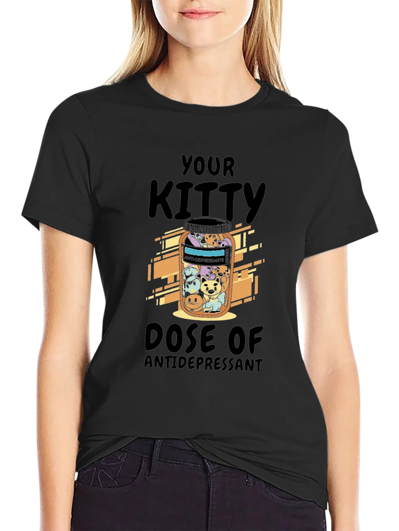 Camiseta Negra Tu Dosis de Gatitos Antidepresivos