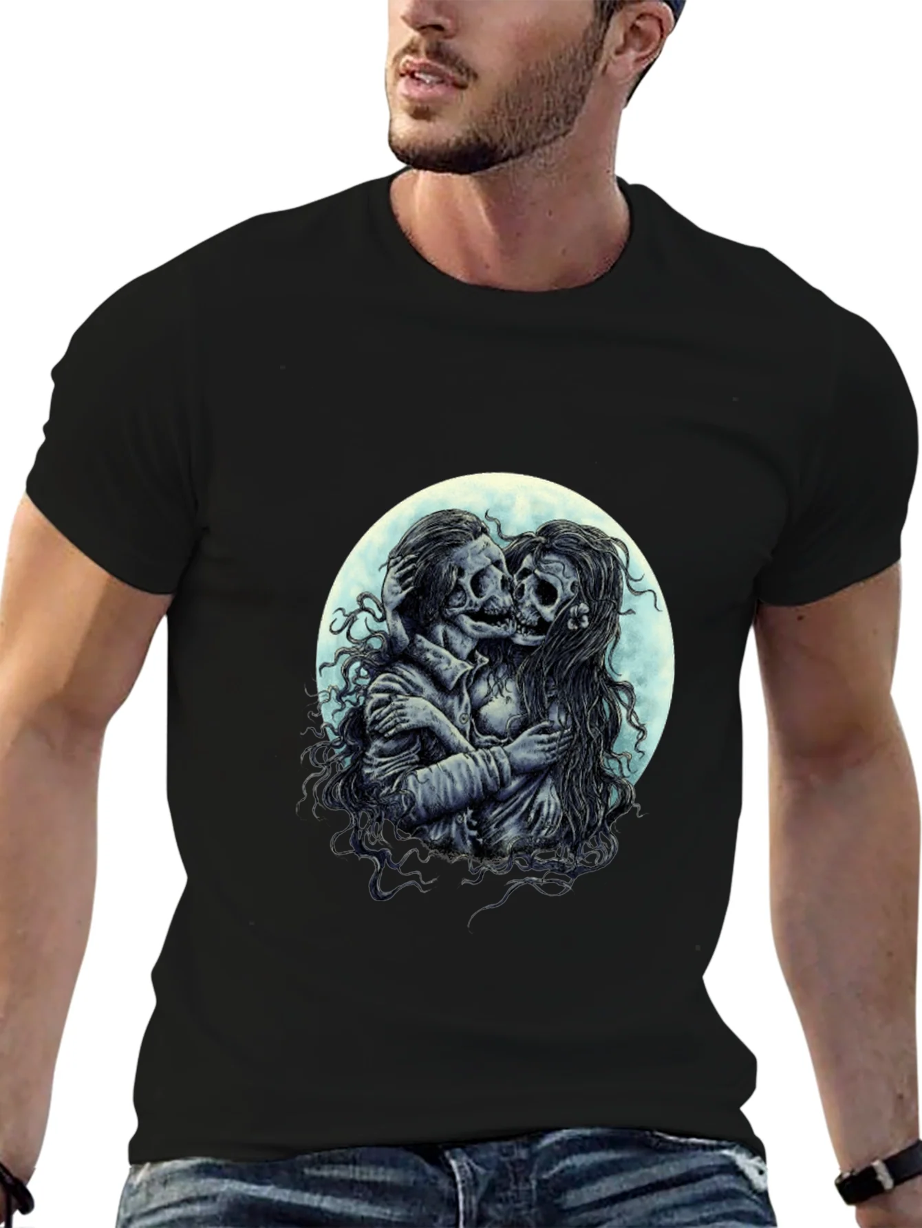 Camiseta Negra con Dise?o de Calaveras Enamoradas