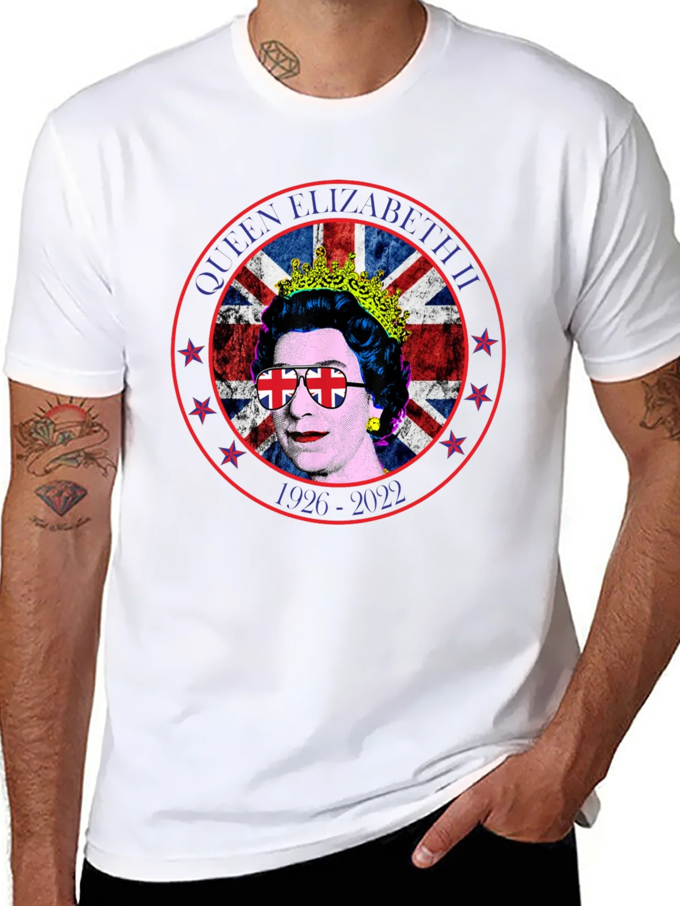 Camiseta Reina Isabel II - Tributo Pop Art