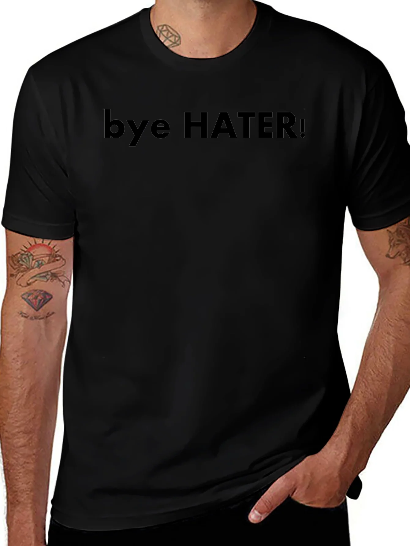 Camiseta Negra: Bye Hater! Estilo Casual y Atrevido