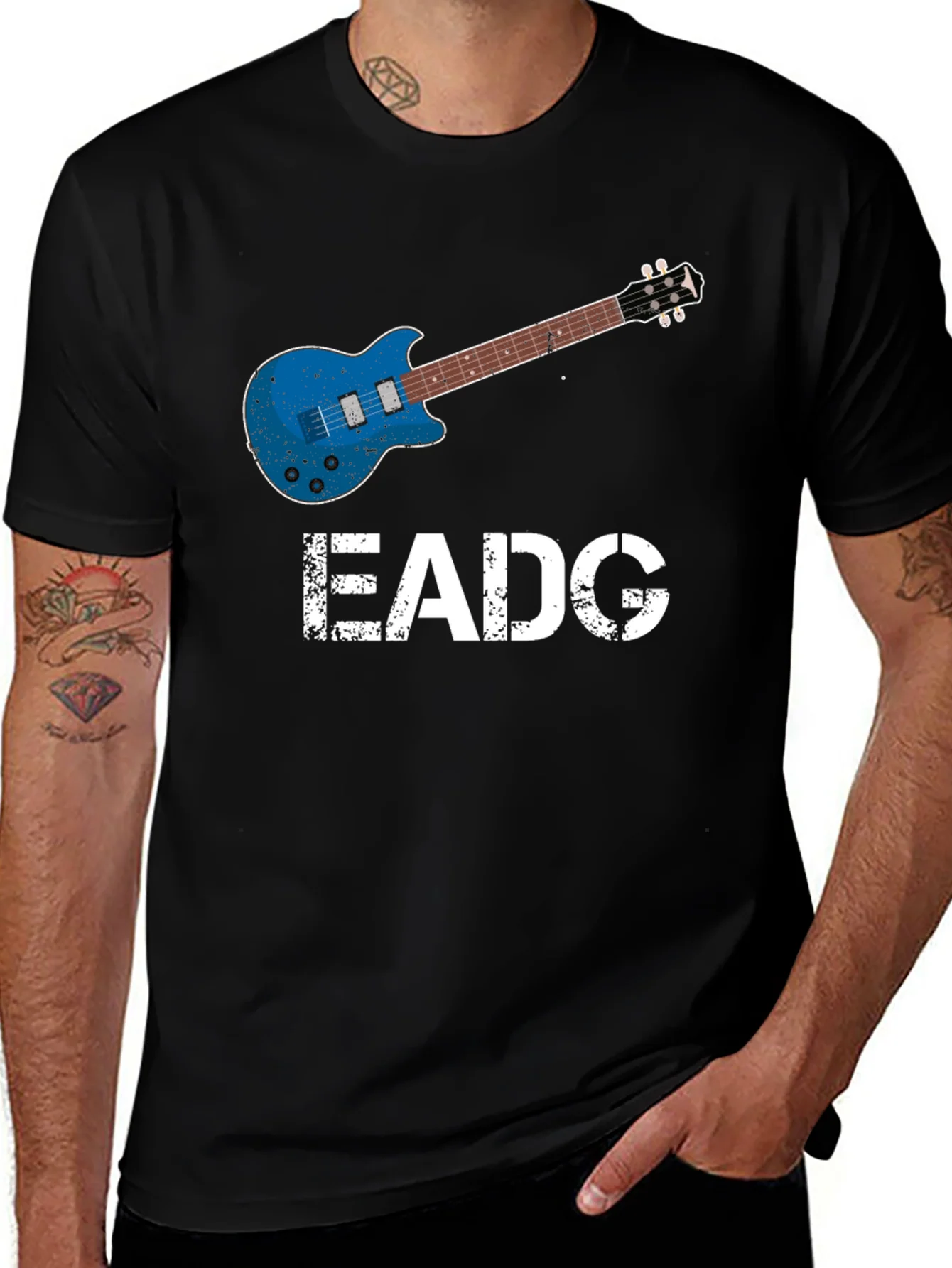 Camiseta Negra Guitarra EADG para M¨²sicos