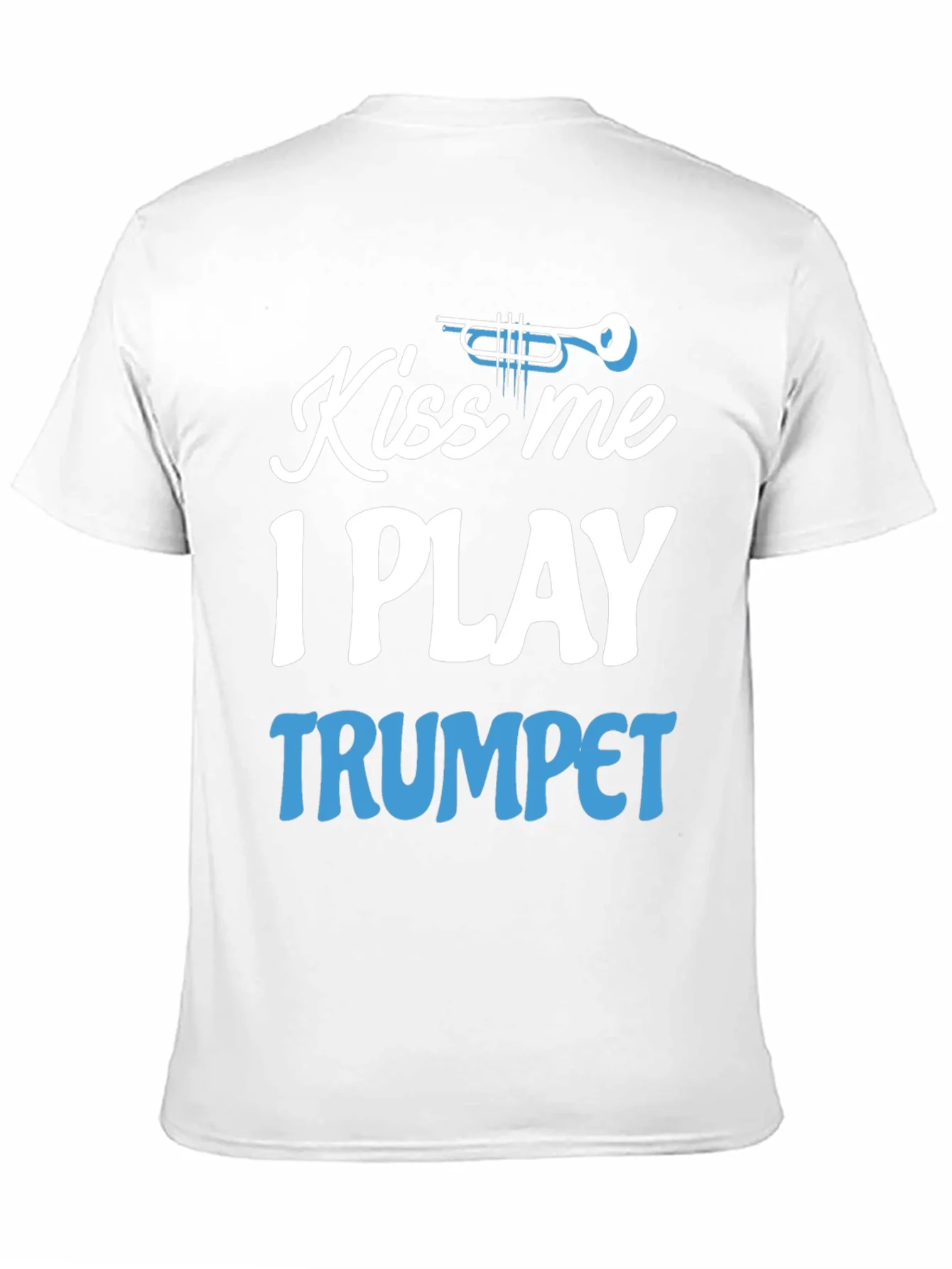 Camiseta Negra Kiss Me I Play Trumpet