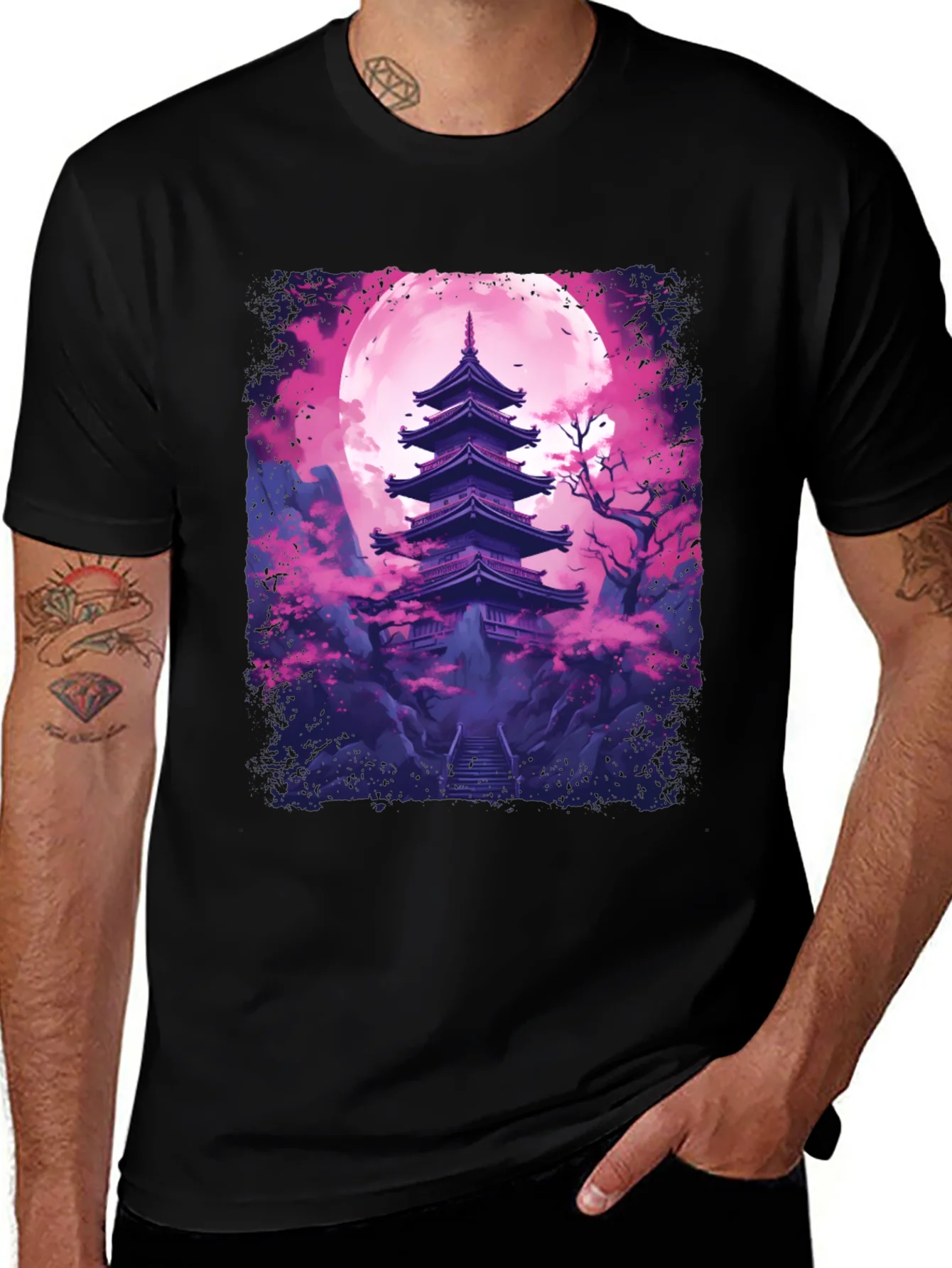 Camiseta Negra Pagoda Japonesa Luna Rosa