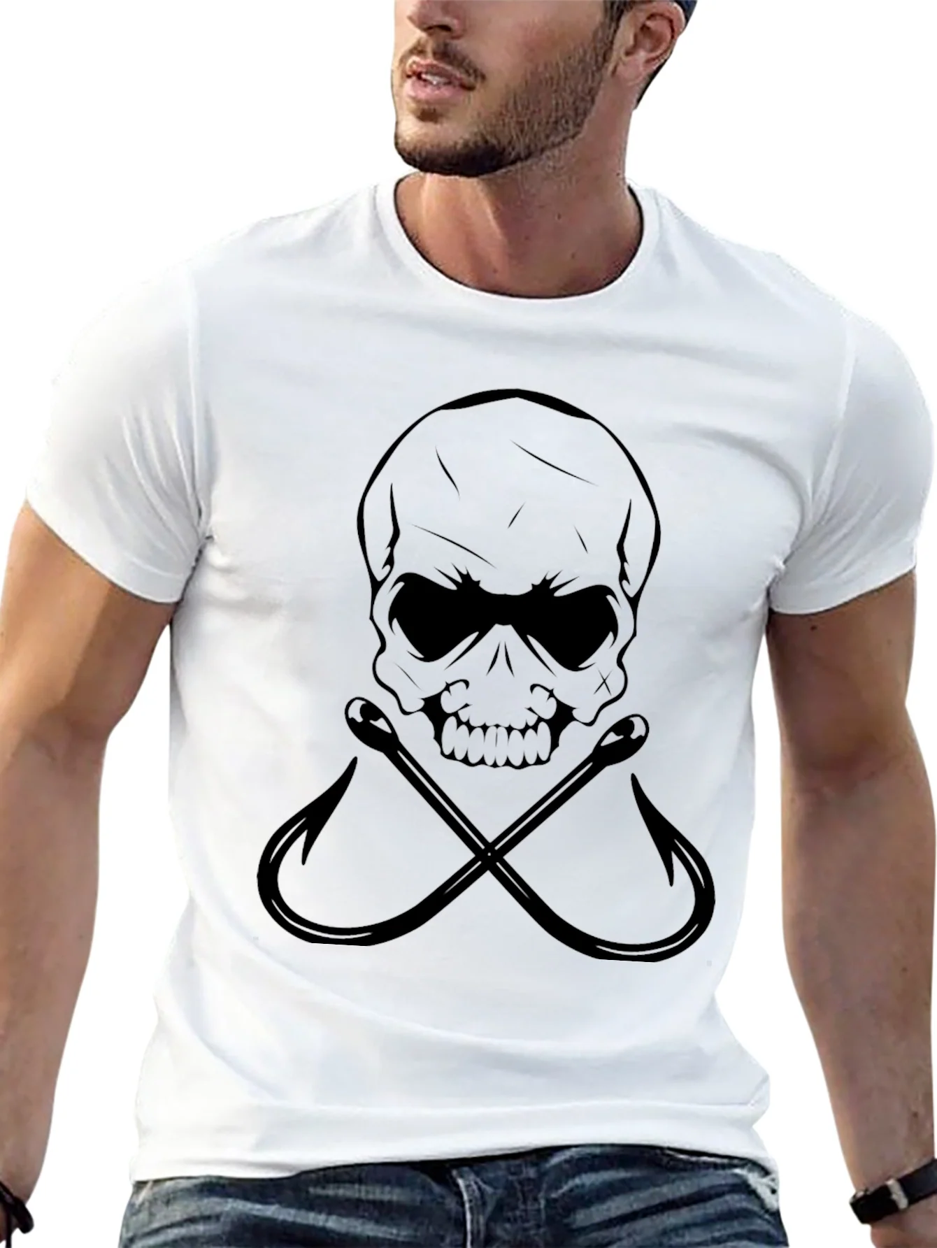 Camiseta Negra con Calavera y Anzuelos Cruzados