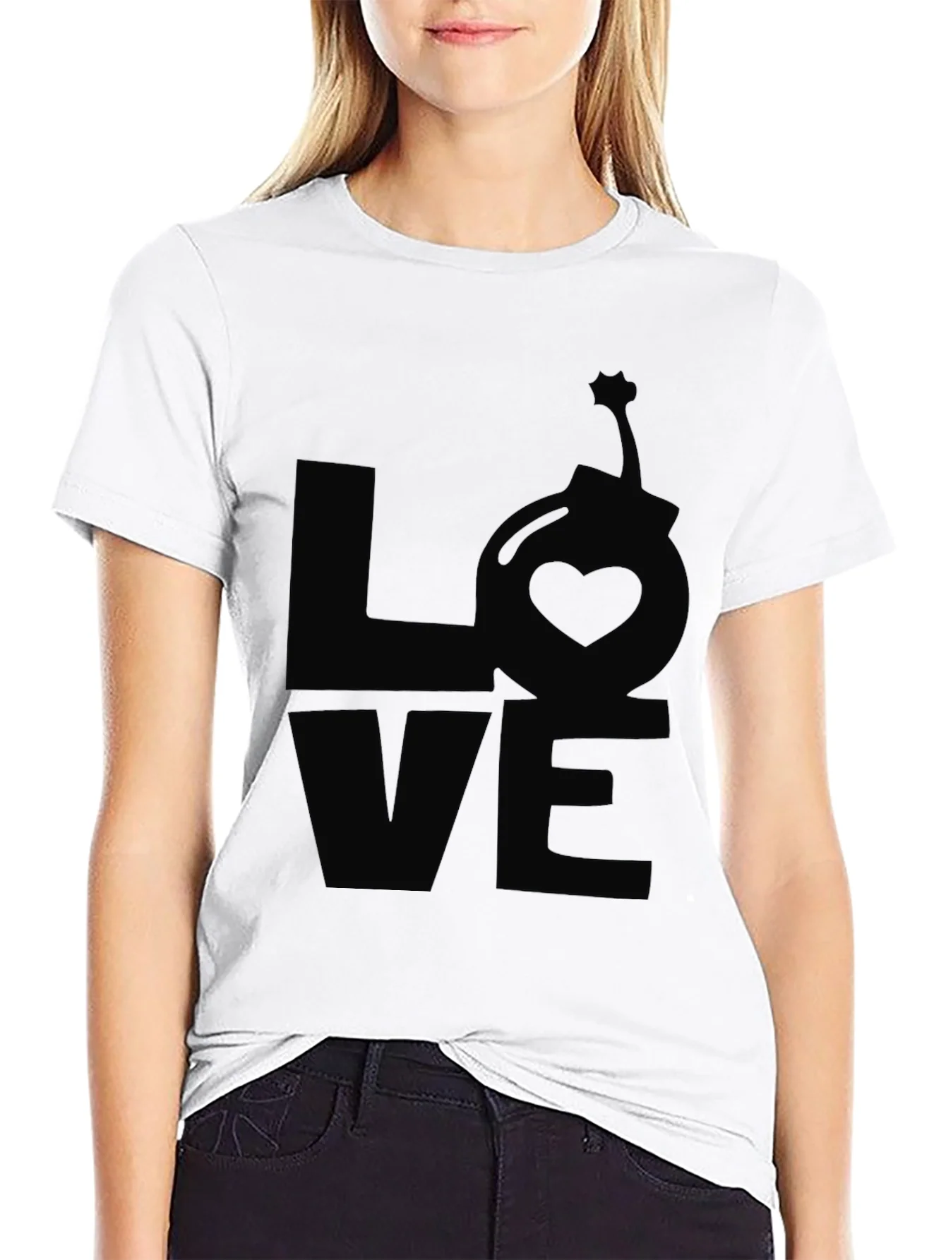 Camiseta Negra LOVE Bomba Coraz¨®n