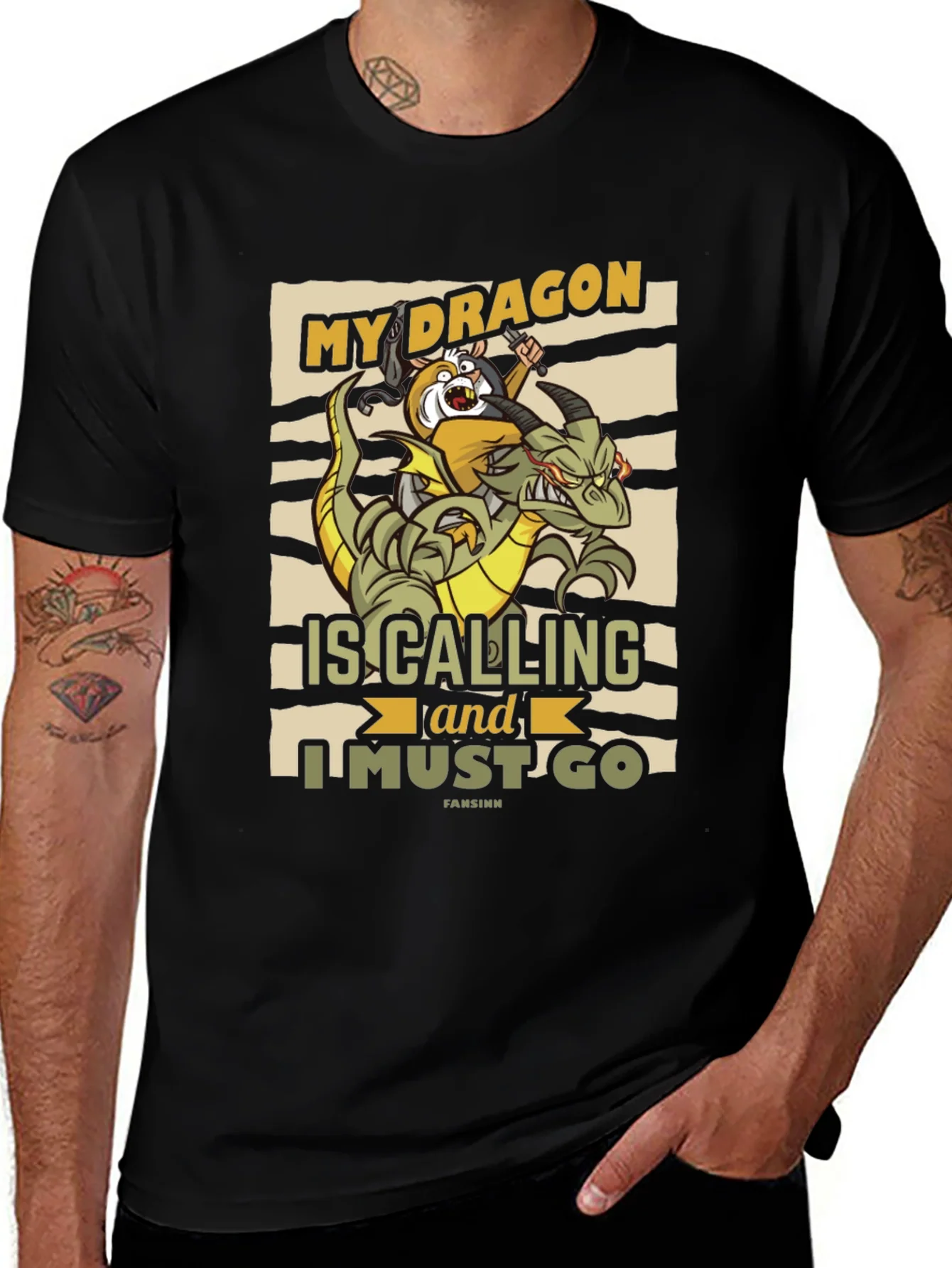 Camiseta Negra My Dragon is Calling
