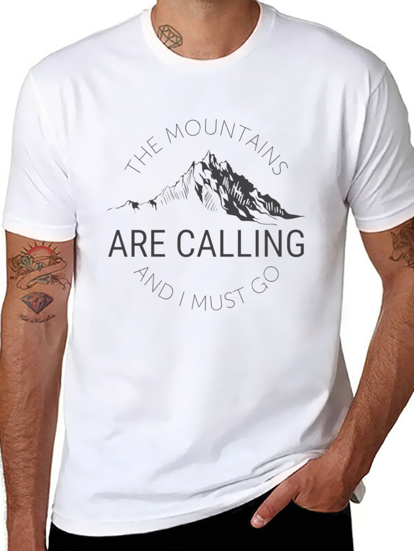 Camiseta Negra: Las Monta?as Llaman