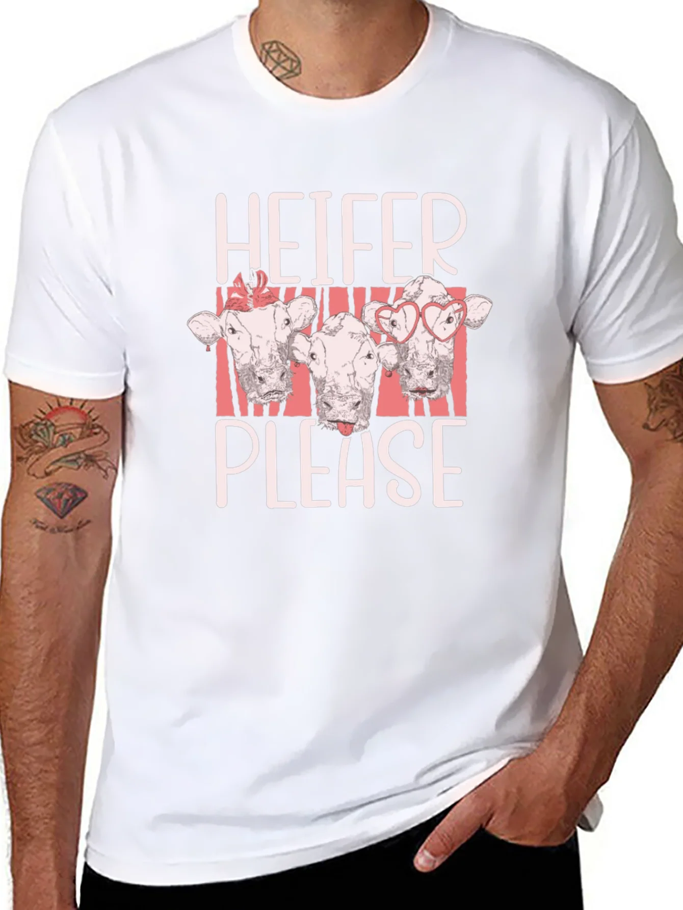 Camiseta Negra Heifer Please con Dise?o de Vacas