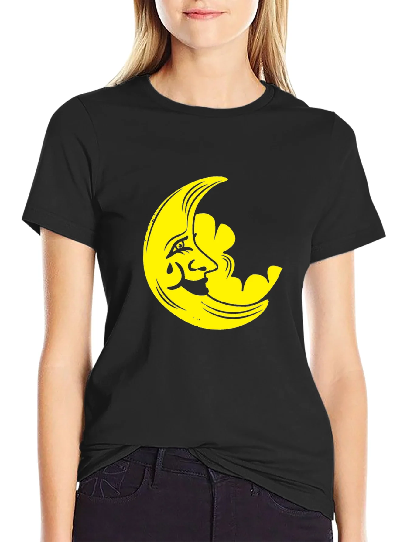 Camiseta Negra con Dise?o de Luna Amarilla