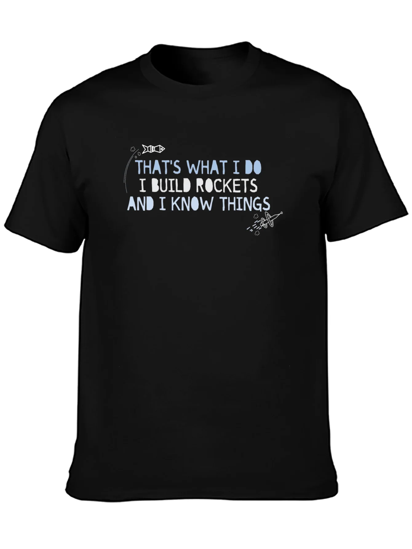 Camiseta Negra con Dise?o Cohetes y Conocimiento