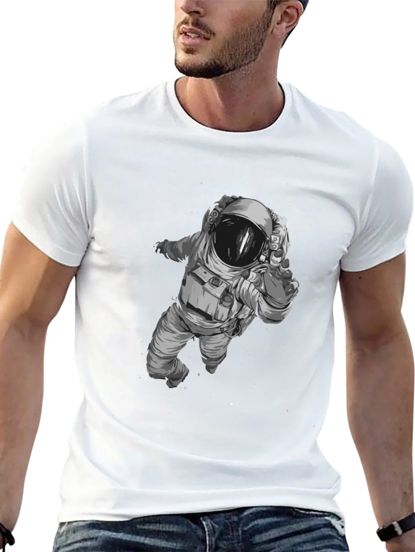 Camiseta Negra con Estampado de Astronauta