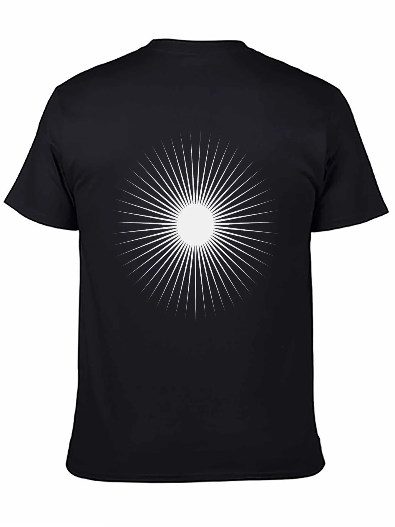 Camiseta Negra con Dise?o Solar Abstracto