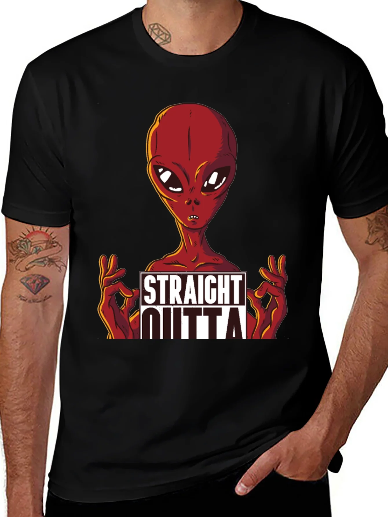 Camiseta Negra con Dise?o de Alien¨ªgena Straight Outta