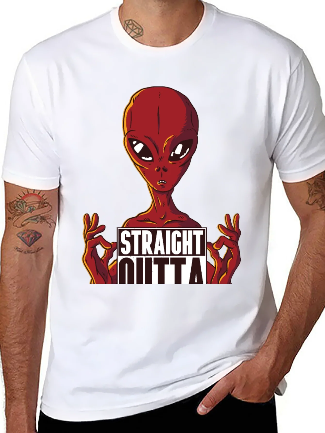 Camiseta Negra con Dise?o de Alien¨ªgena Straight Outta