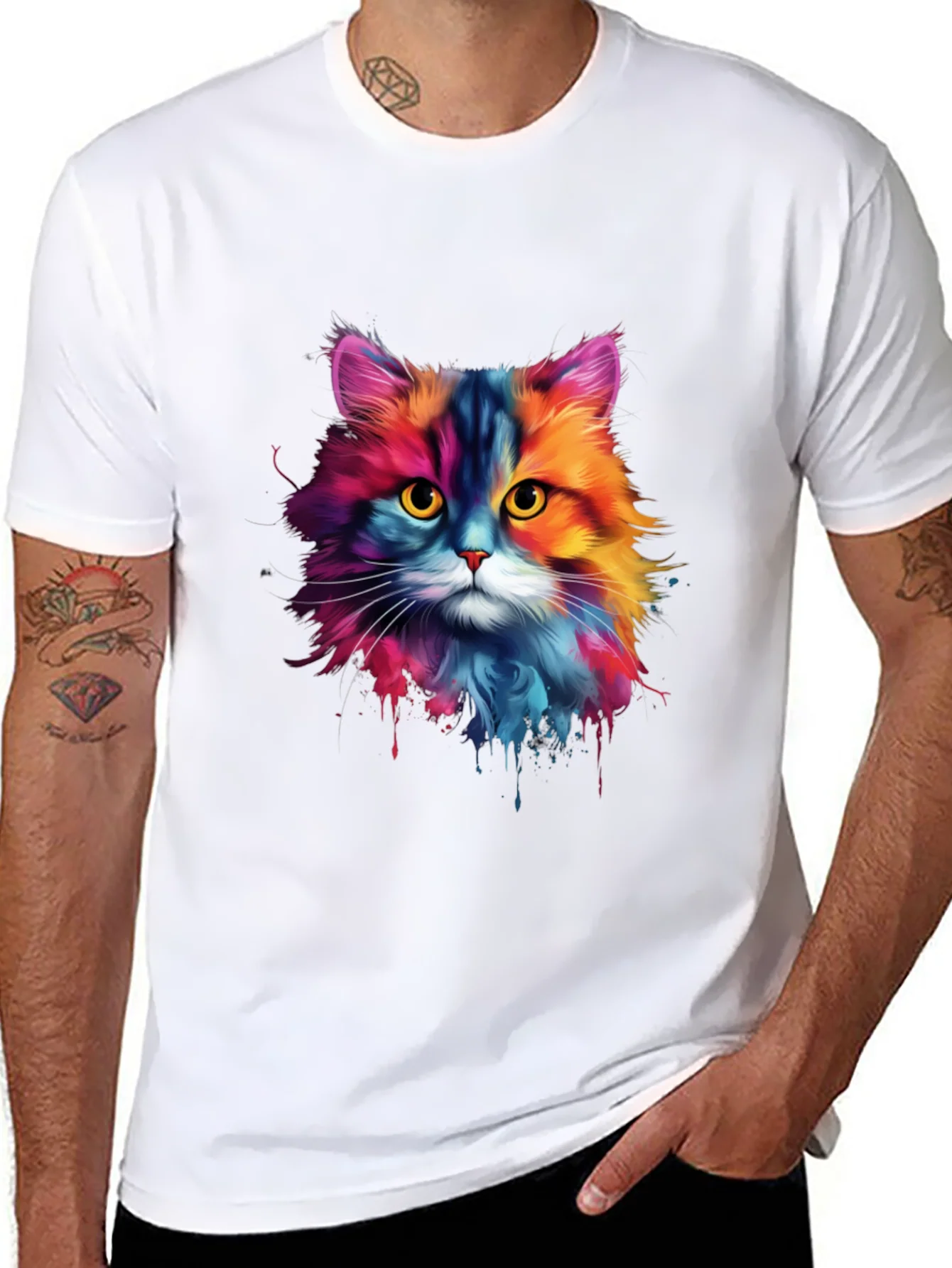 Camiseta Negra con Dise?o de Gato Acuarela