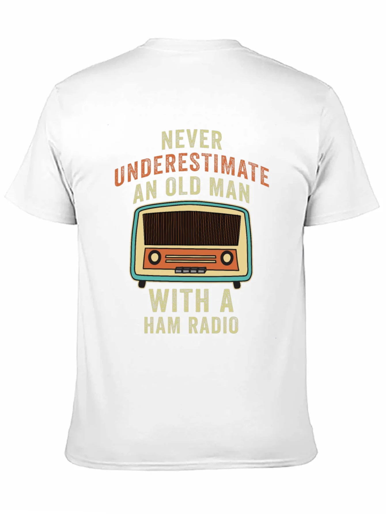 Camiseta Negra Hombre Radioaficionado - Nunca Subestimes