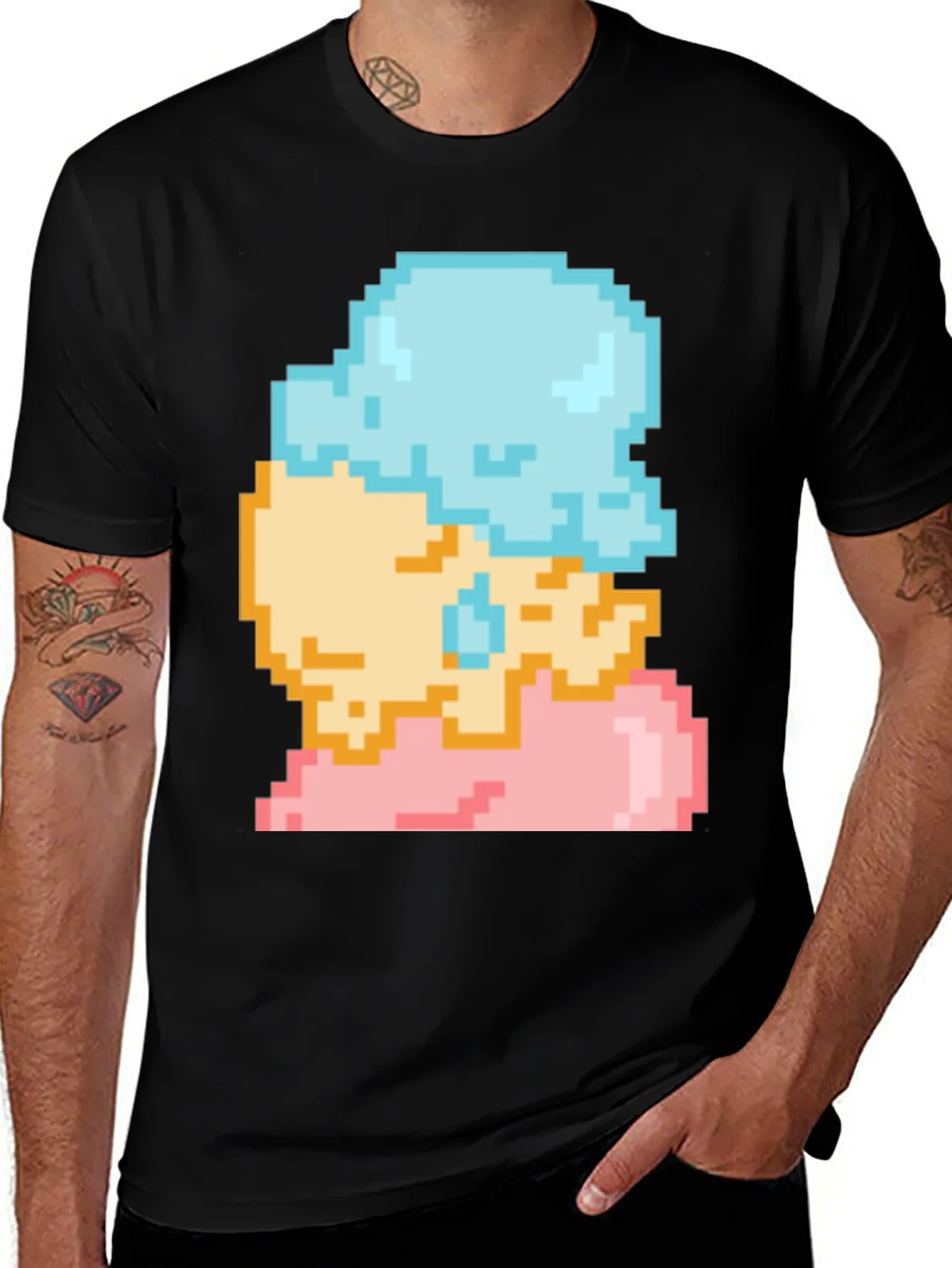Camiseta Negra con Dise?o de Helado Pixelado
