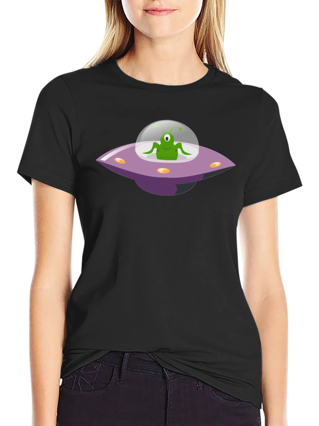 Camiseta Negra con Dise?o de Extraterrestre en Ovni