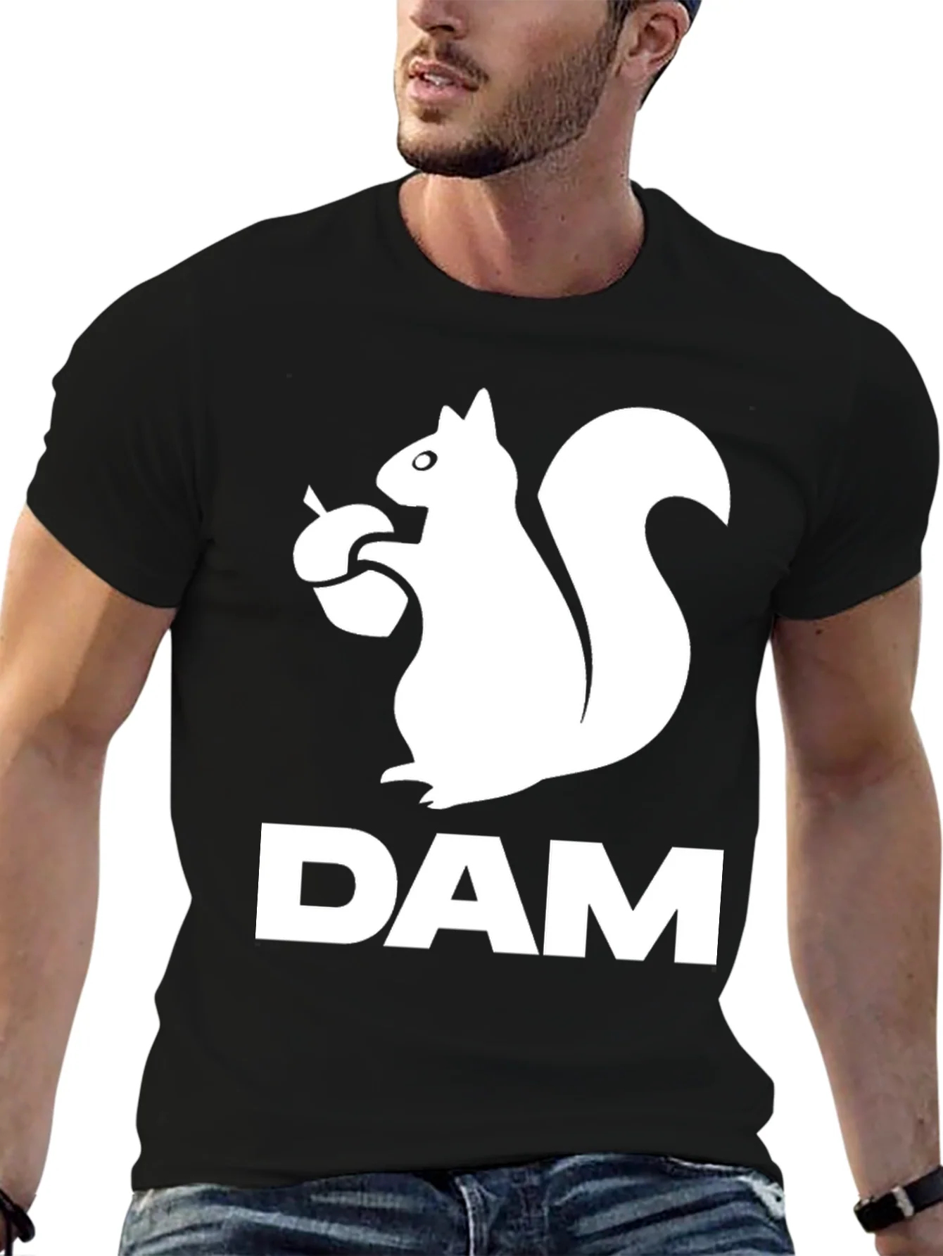 Camiseta Negra DAM Ardilla con Bellota