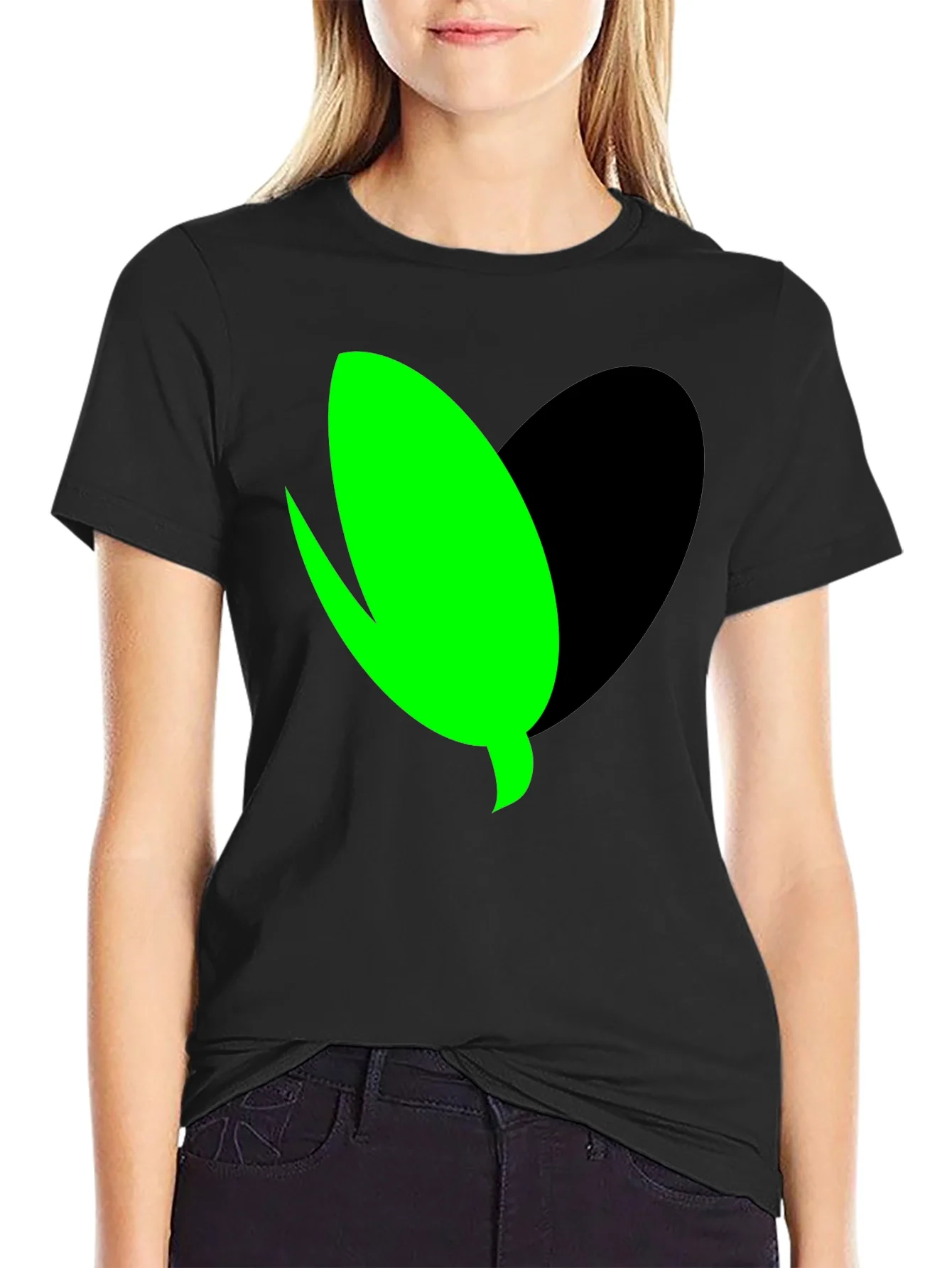Camiseta Negra con Dise?o Abstracto Verde y Negro