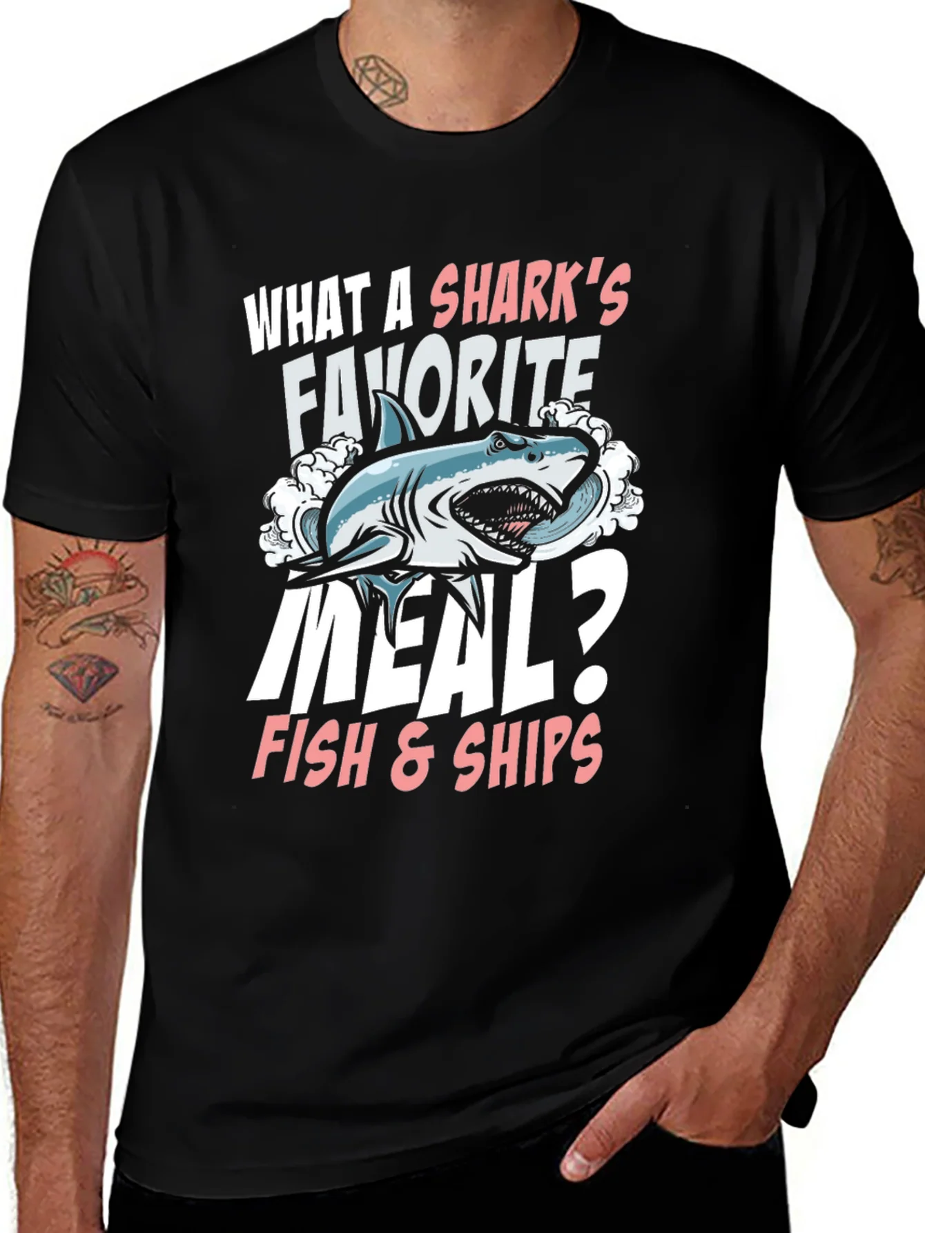 Camiseta Negra Humor Tibur¨®n - ?Fish & Ships!