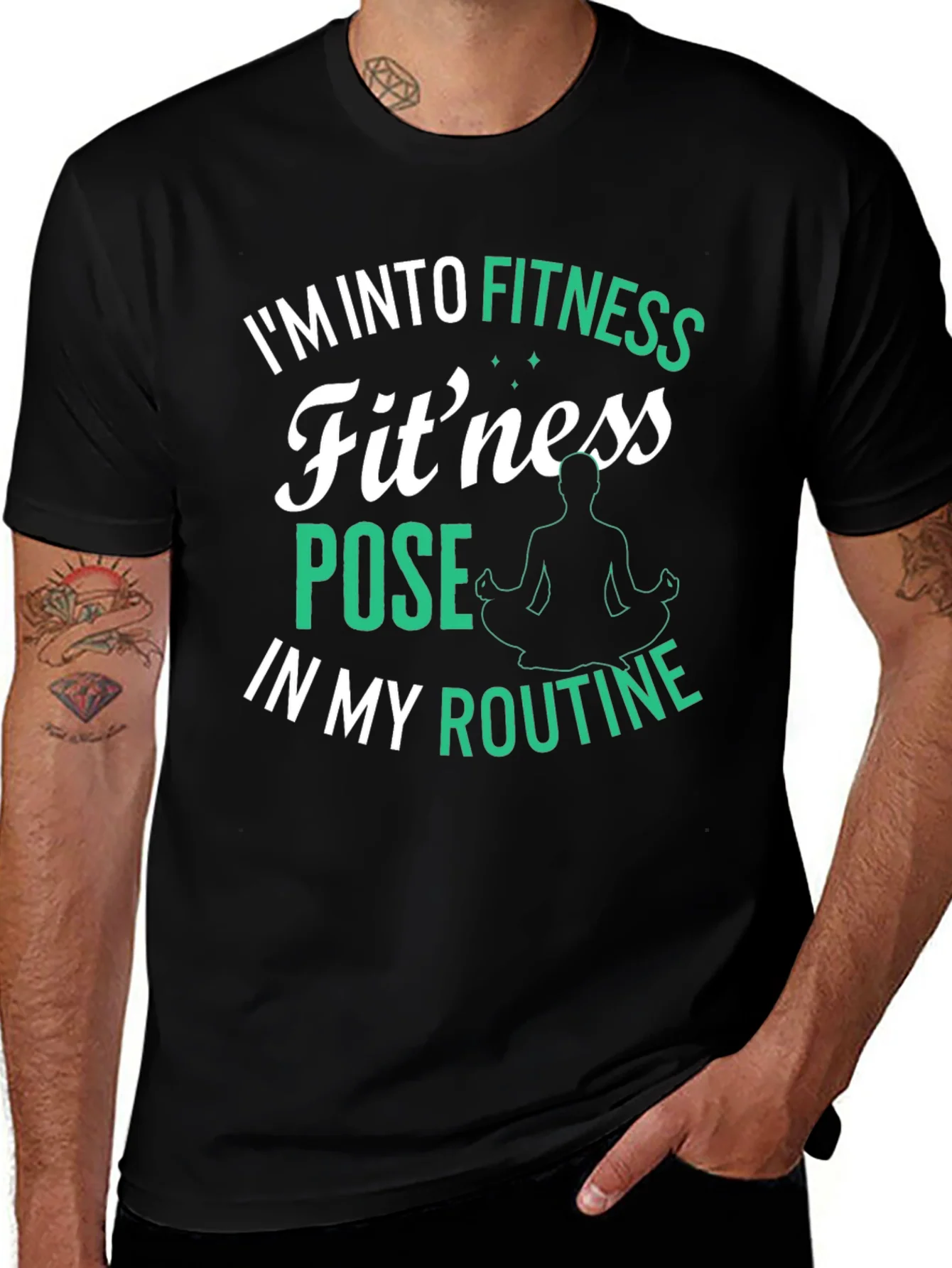 Camiseta Negra Fitness Pose para Entusiastas del Yoga