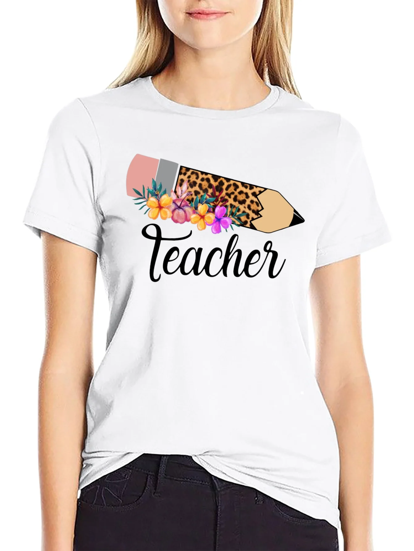 Camiseta Negra Teacher Floral y Leopardo