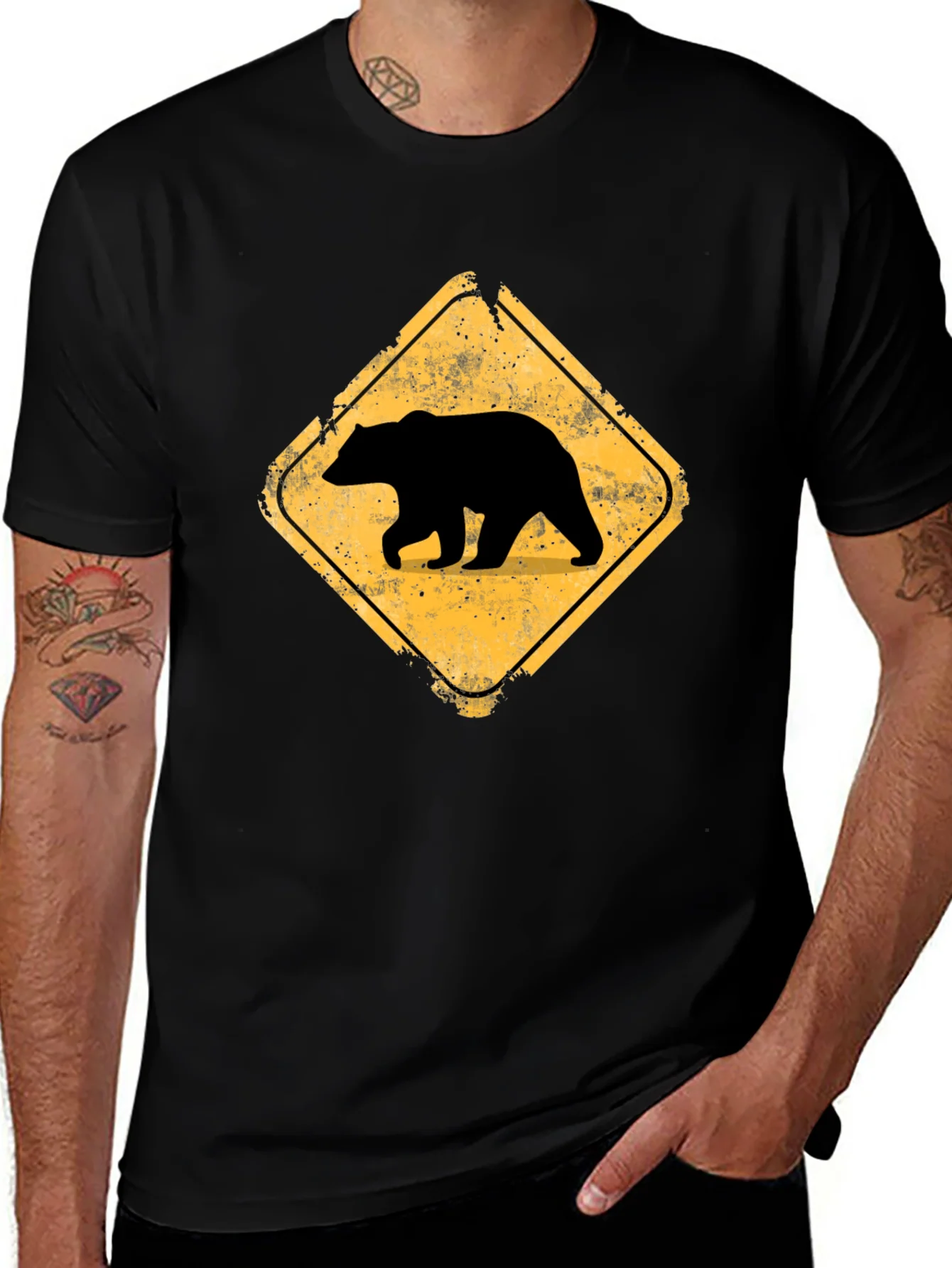 Camiseta Negra con Se?al de Oso