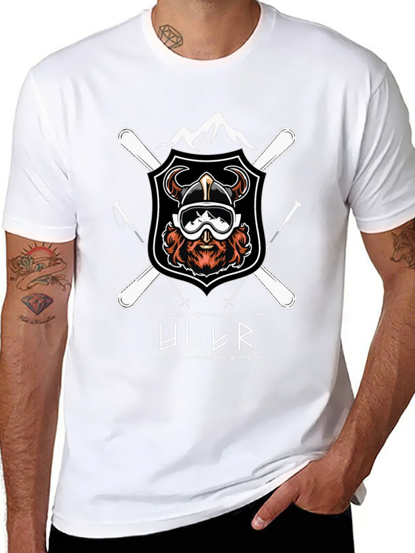 Camiseta Negra con Dise?o de Esqu¨ª Vikingo Ullr