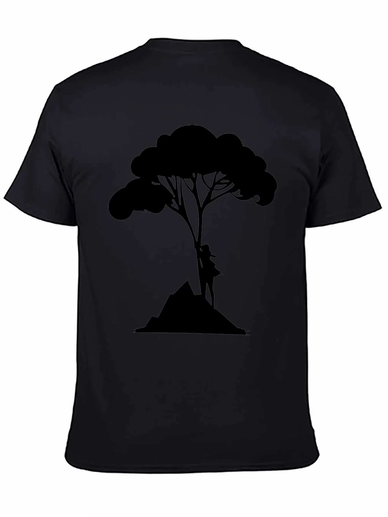 Camiseta Negra con Dise?o de ¨¢rbol y Monta?a