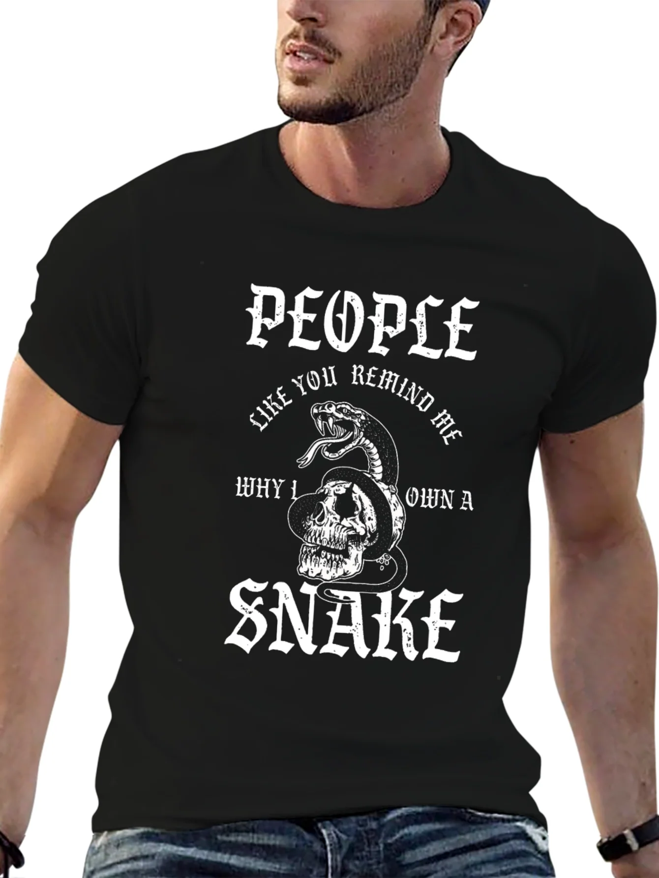 Camiseta Negra con Dise?o de Serpiente y Cr¨¢neo