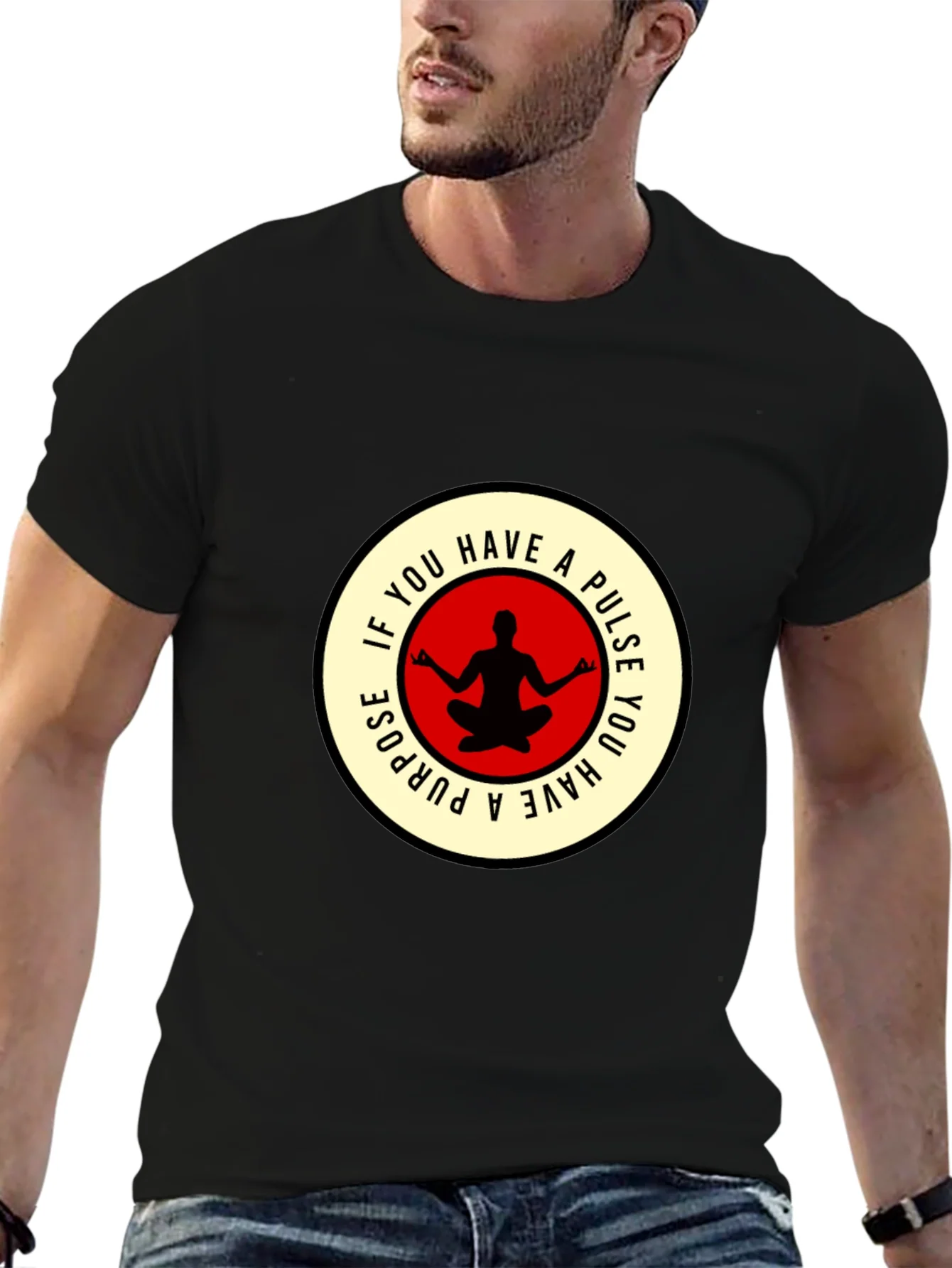 Camiseta Negra con Dise?o Yoga Motivacional