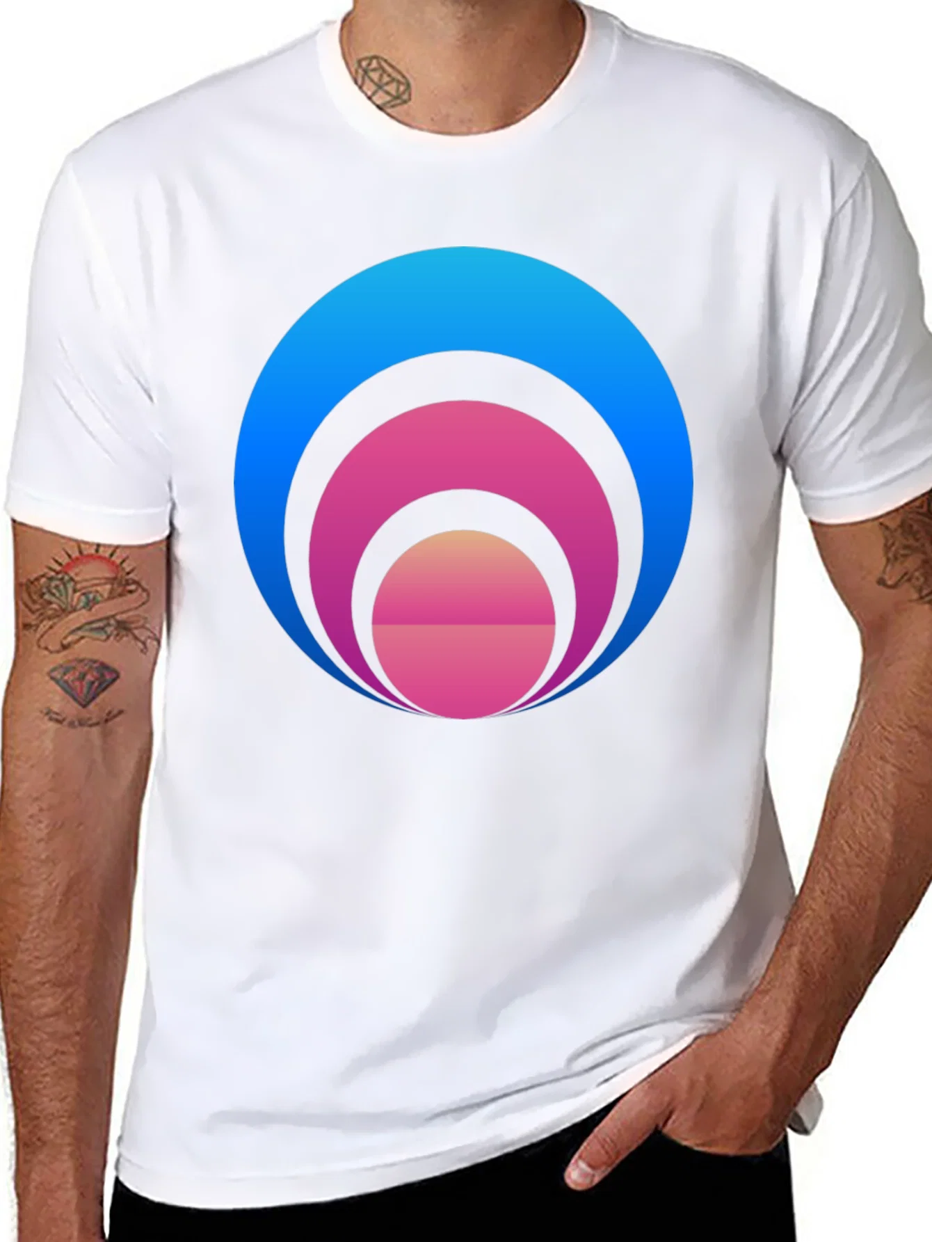 Rebbecca Gradient Circle Graphic T-Shirt - Stylish Casual Tee