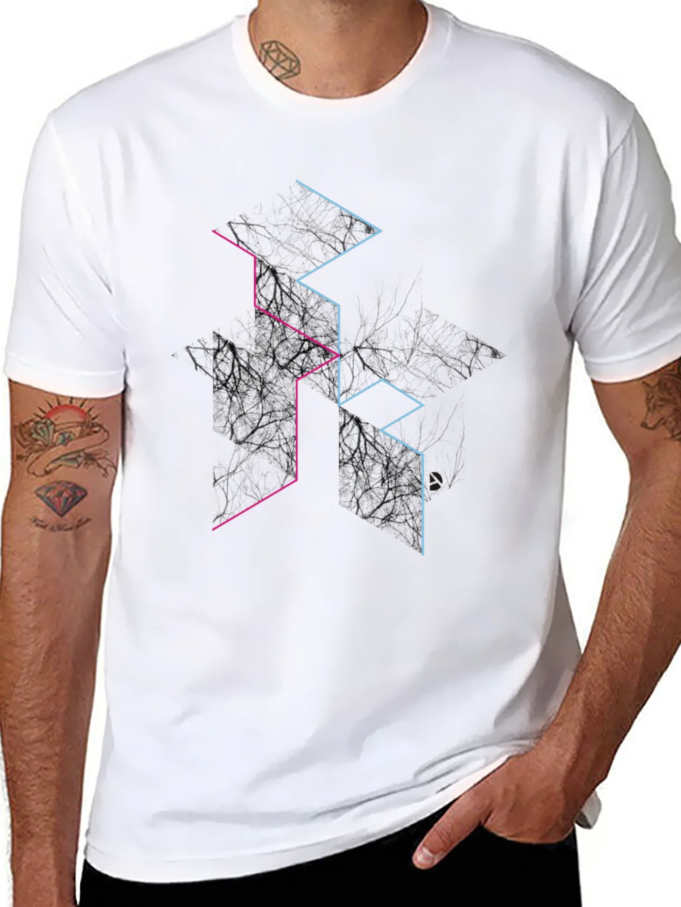 Camiseta Negra Dise?o Abstracto L¨ªneas
