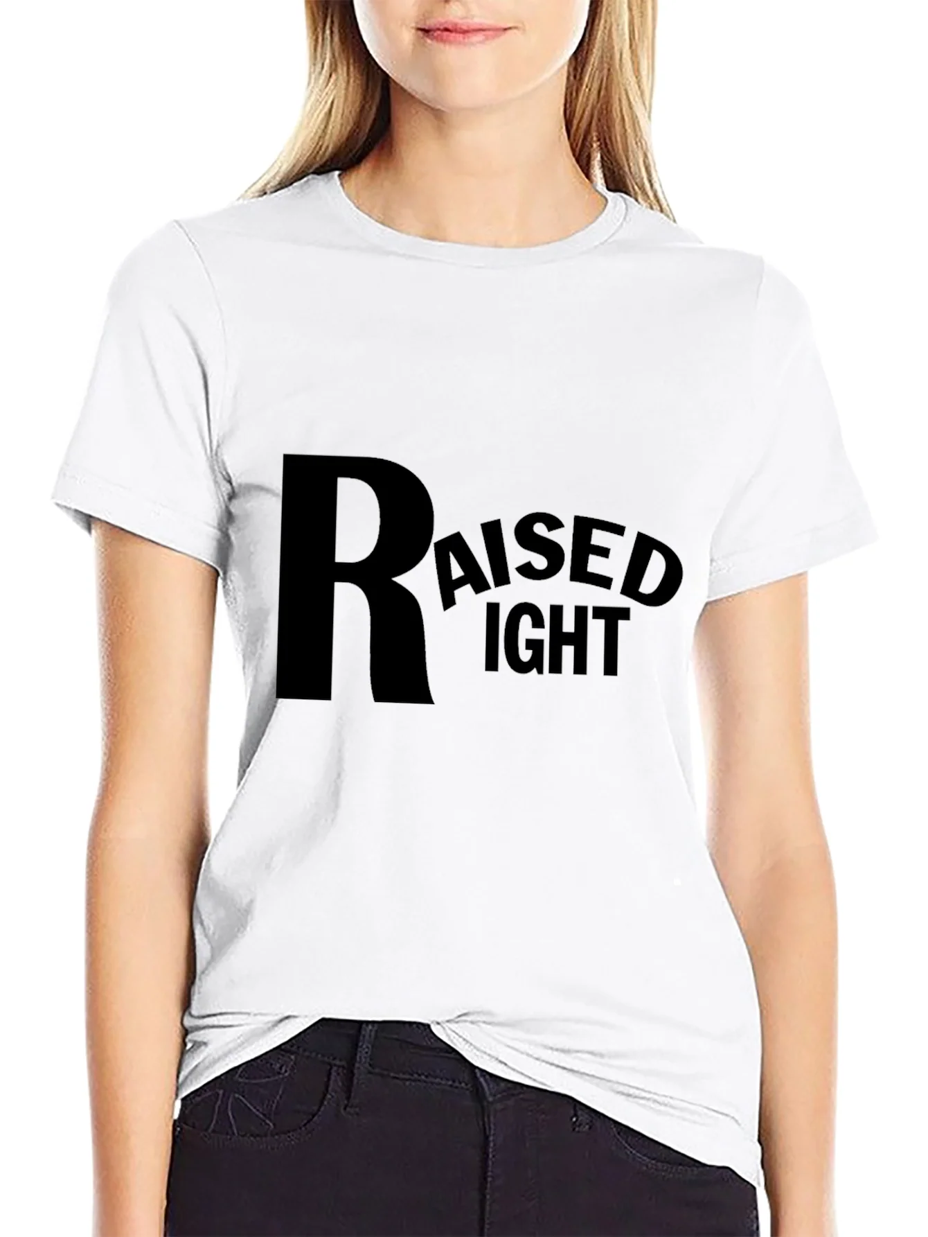 Camiseta Negra Raised Right - Estilo Casual