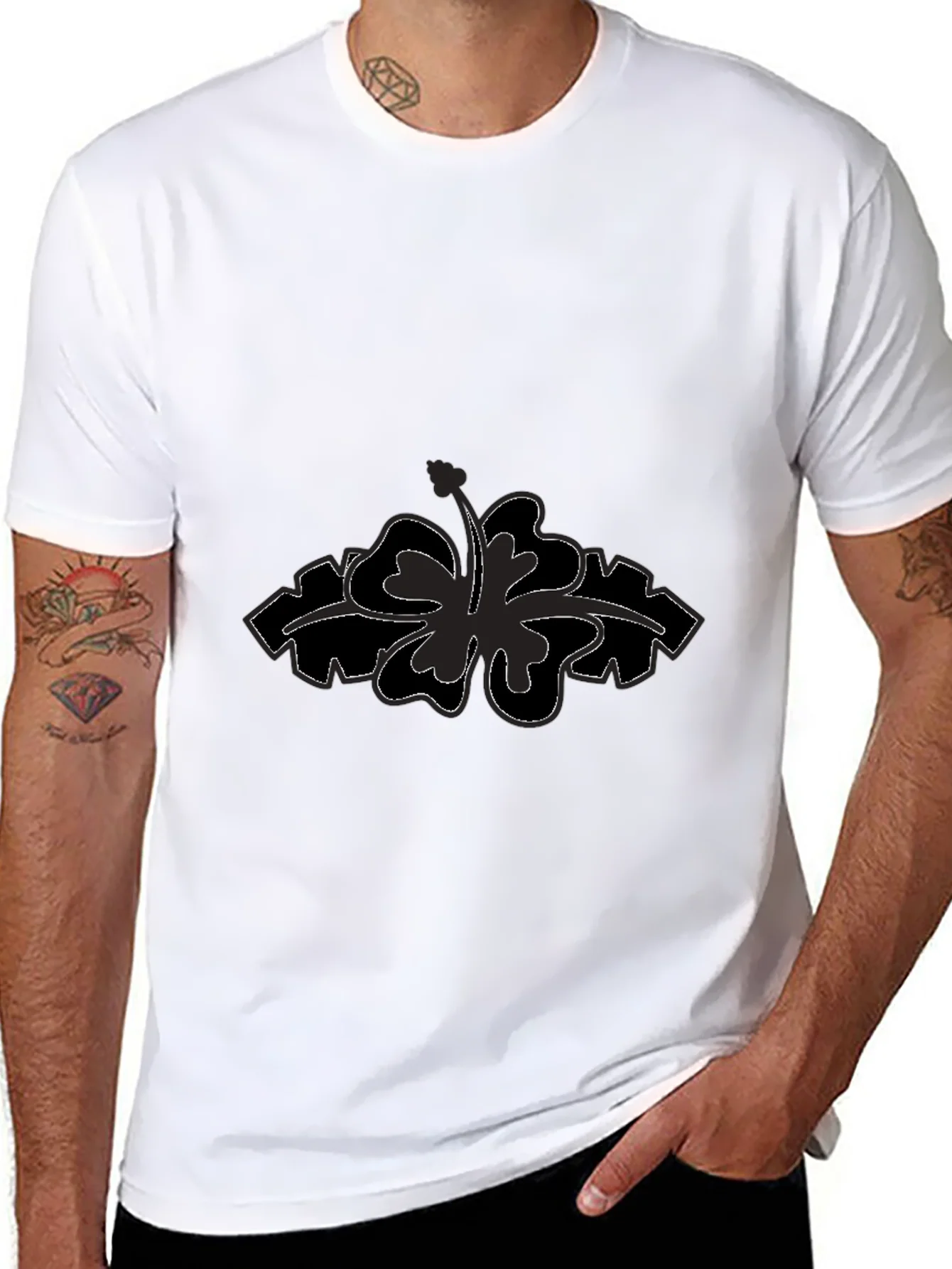 Camiseta Negra con Dise?o Floral Hawaiano