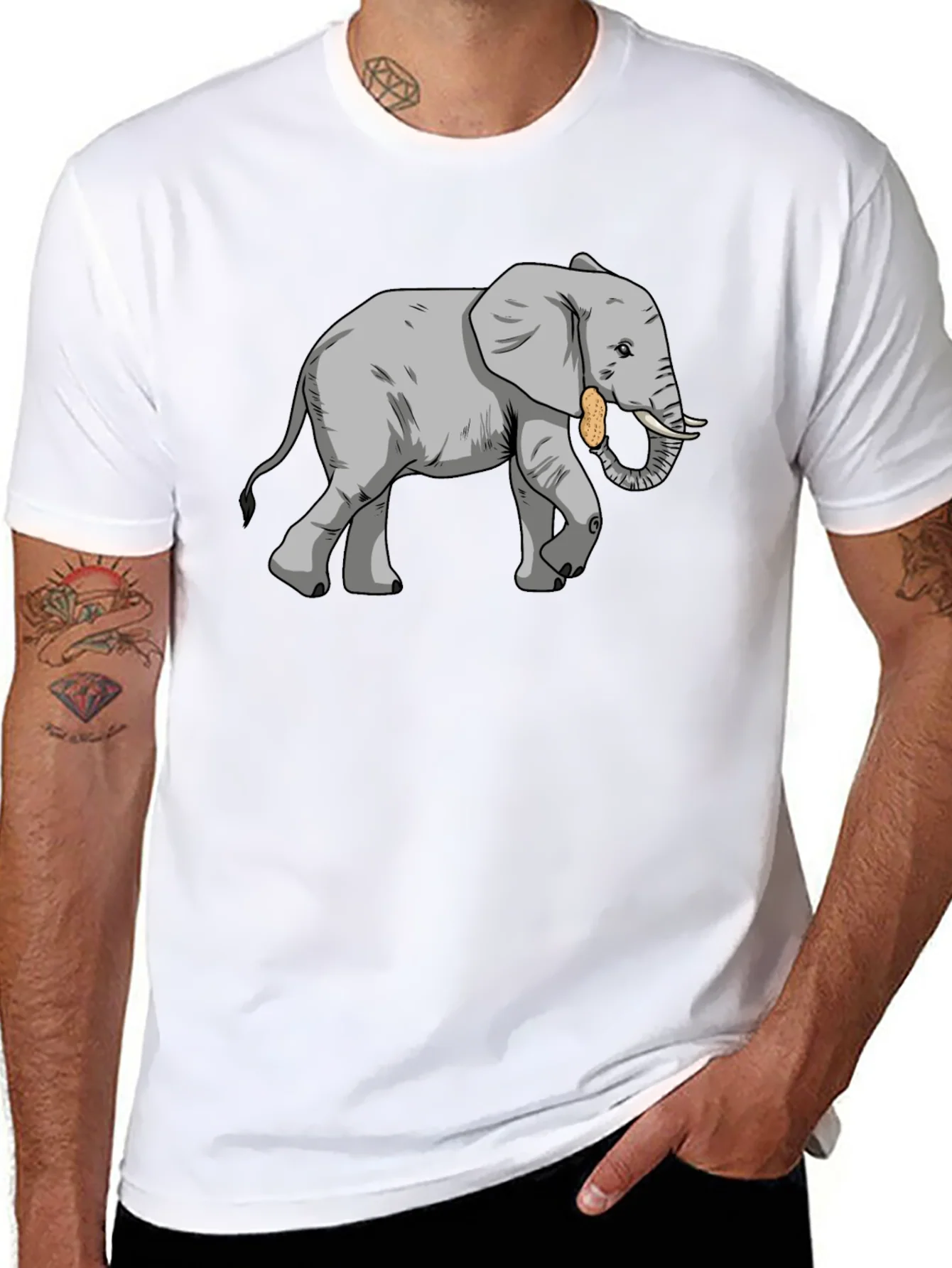 Camiseta Negra con Dise?o de Elefante con Cacahuete