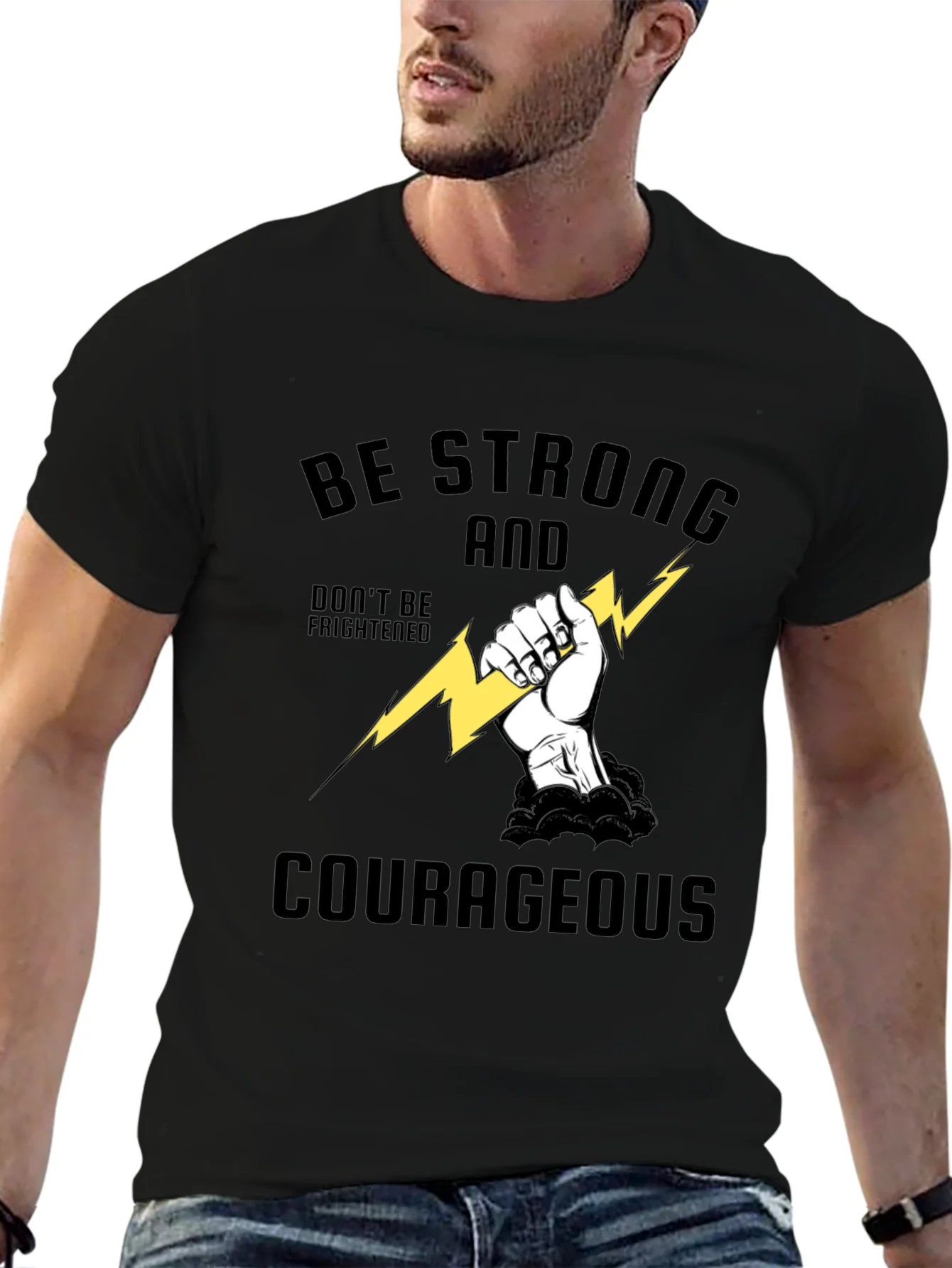 Camiseta Negra Inspiradora: S¨¦ Fuerte y Valiente