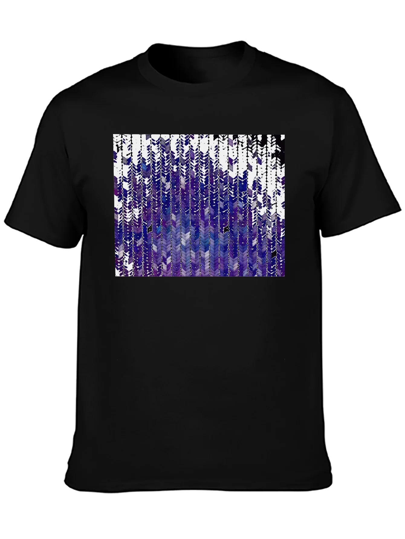 Camiseta Negra con Dise?o Abstracto Morado y Blanco