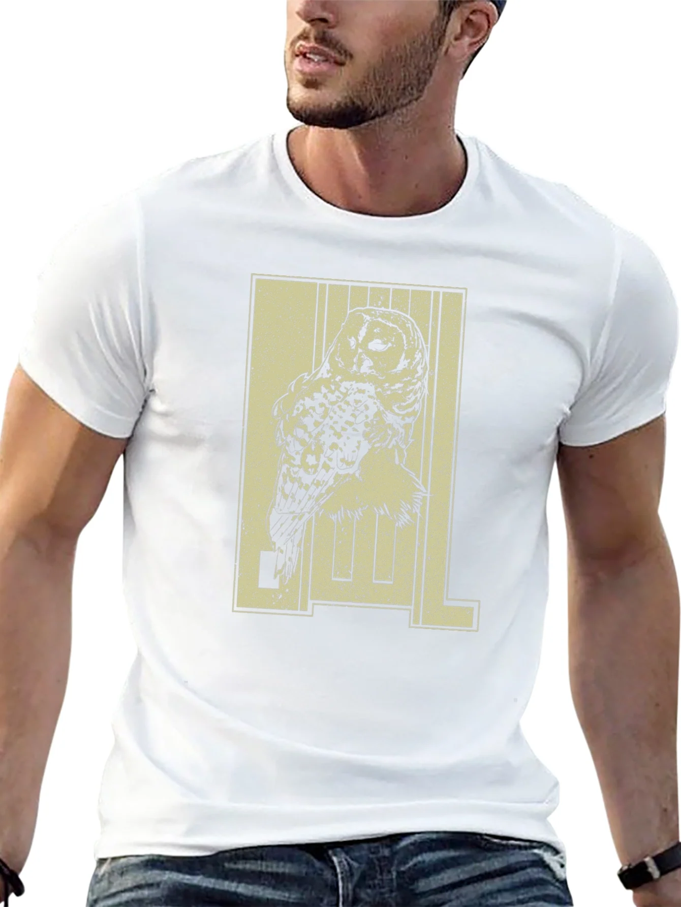 Camiseta Negra con Dise?o de B¨²ho Estilizado
