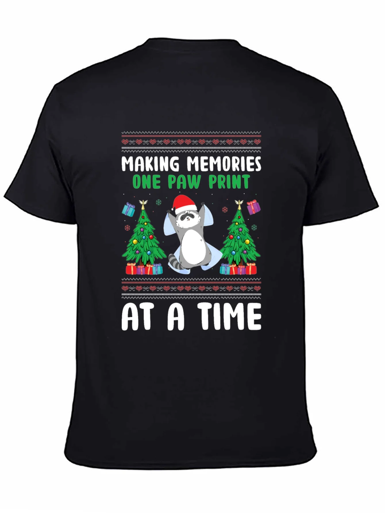 Camiseta Navide?a Making Memories One Paw Print