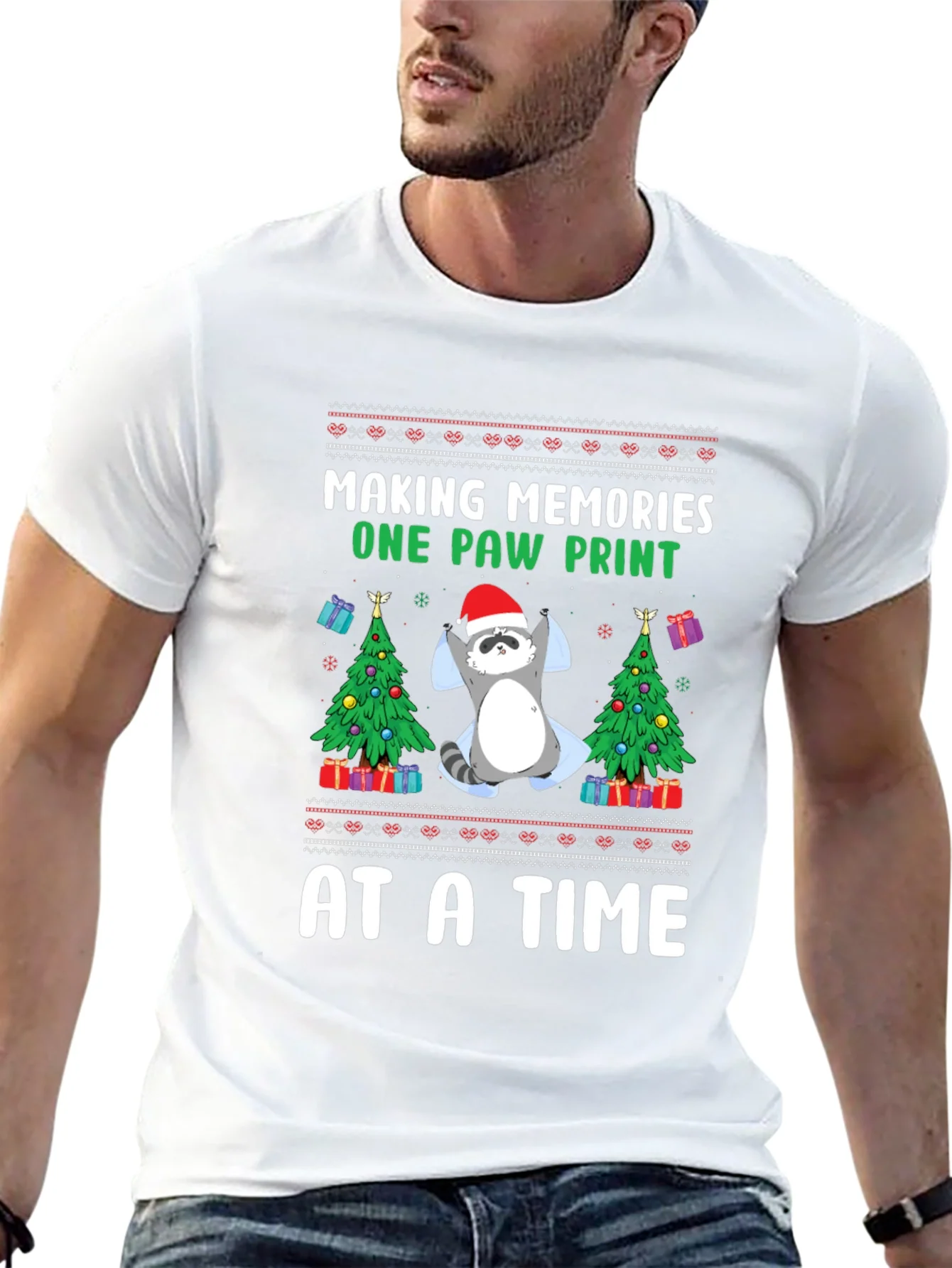 Camiseta Navide?a Making Memories One Paw Print