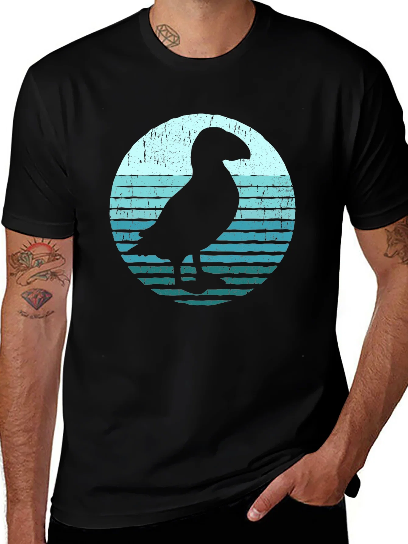 Rebbecca Puffin Silhouette Graphic Tee - Black