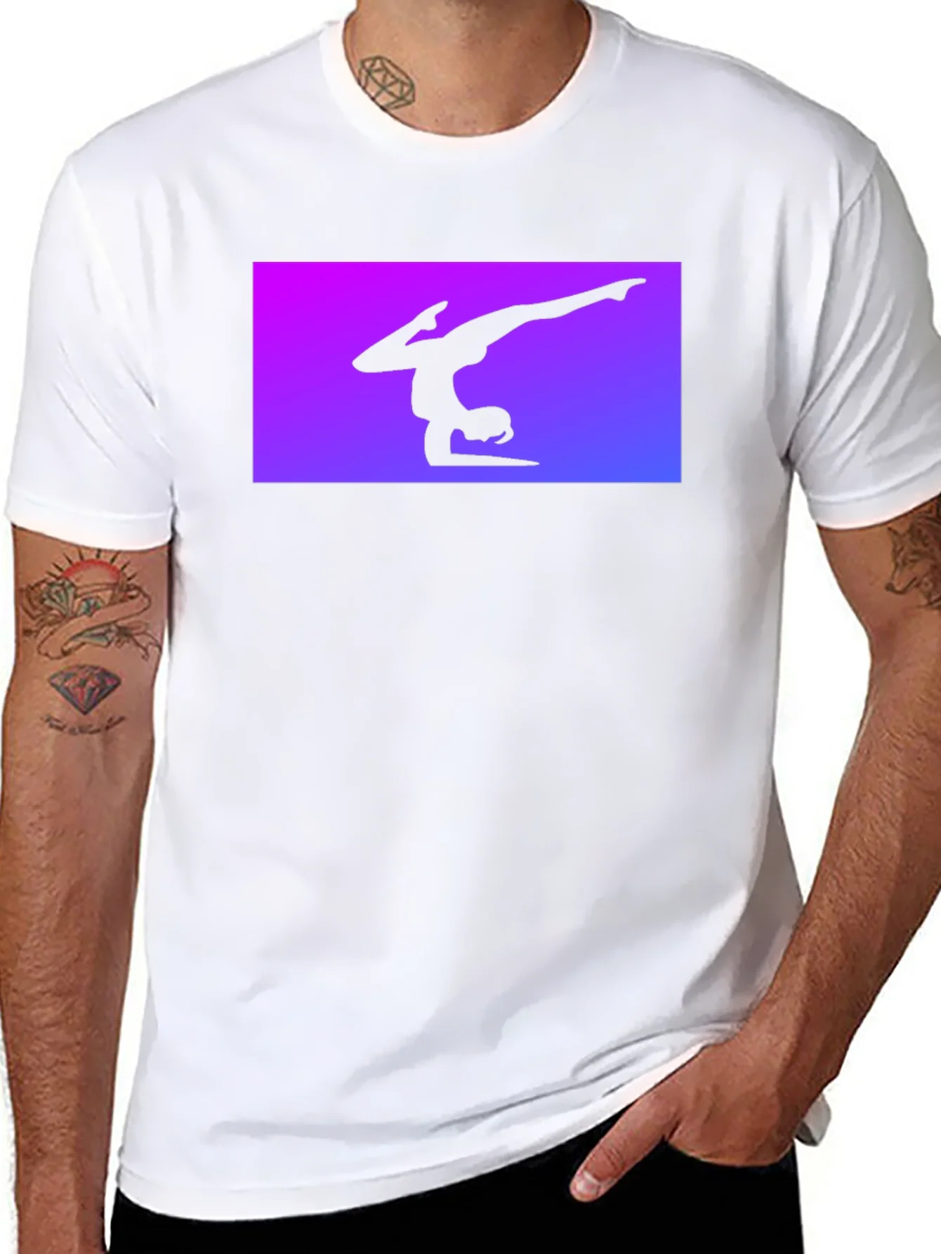 Camiseta Negra con Silueta de Gimnasta