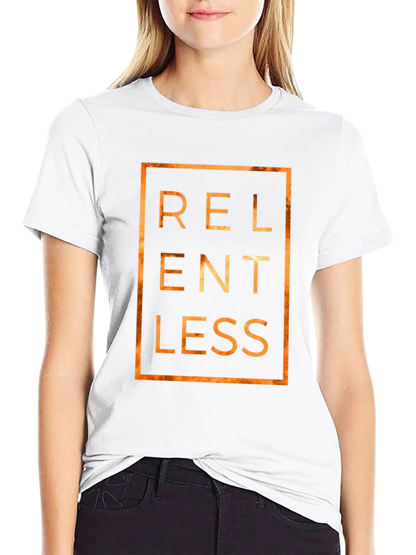 Camiseta Negra Estampada Relentless