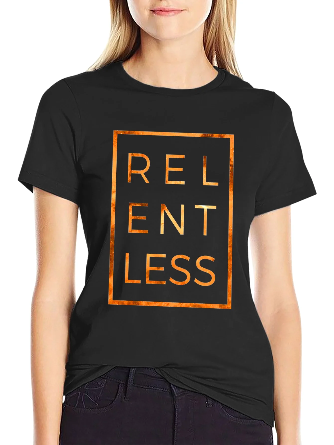 Camiseta Negra Estampada Relentless